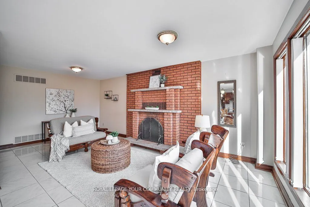 21 Disan Court