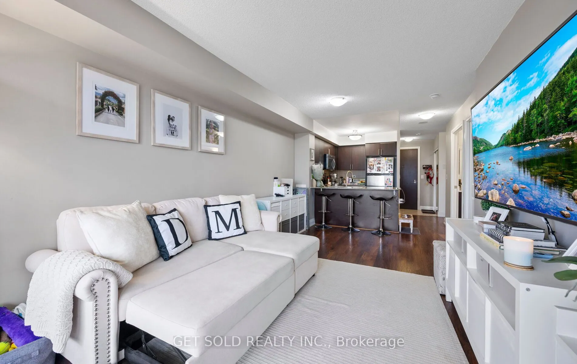 1060 Sheppard Avenue W, #914
