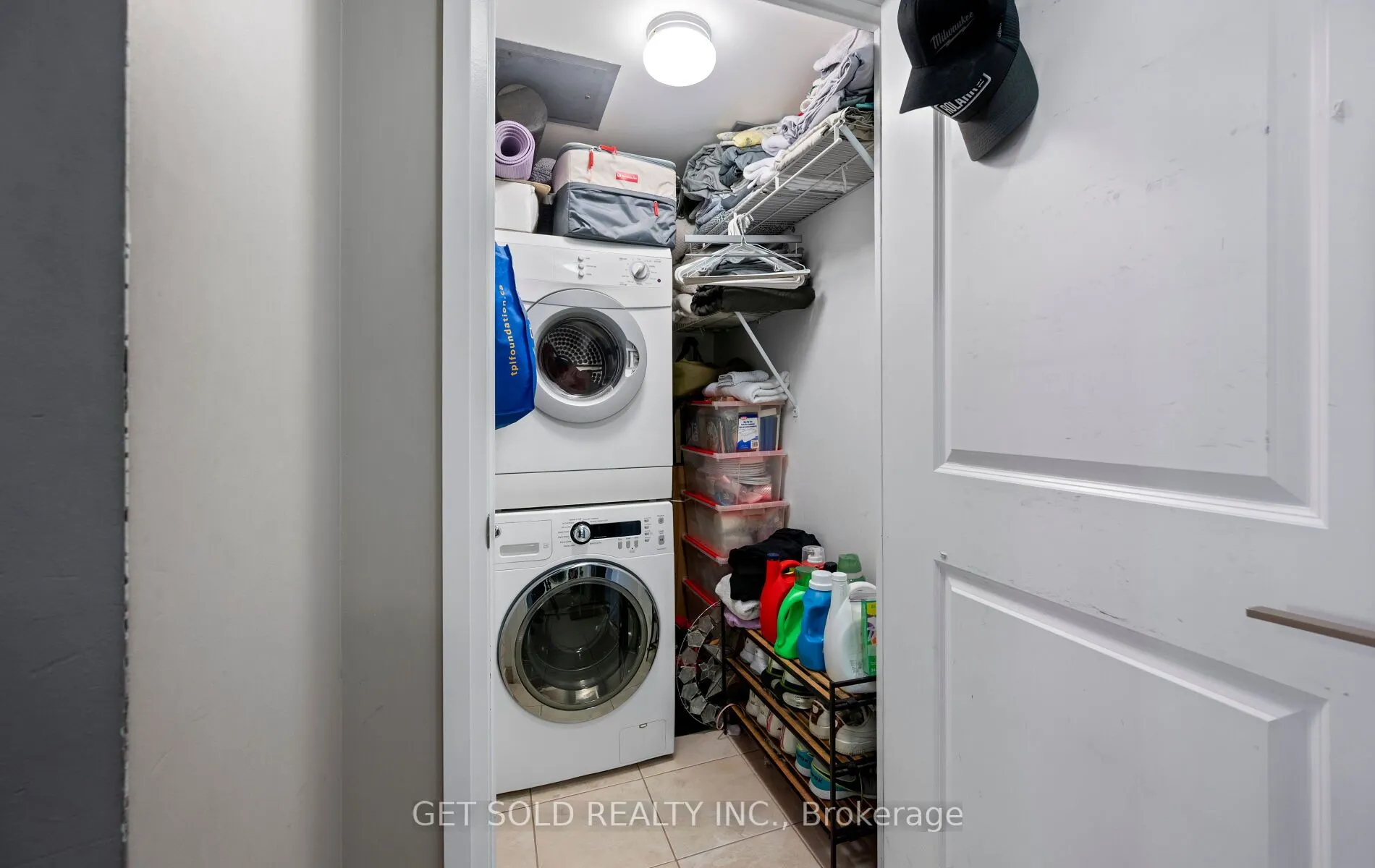 1060 Sheppard Avenue W, #914