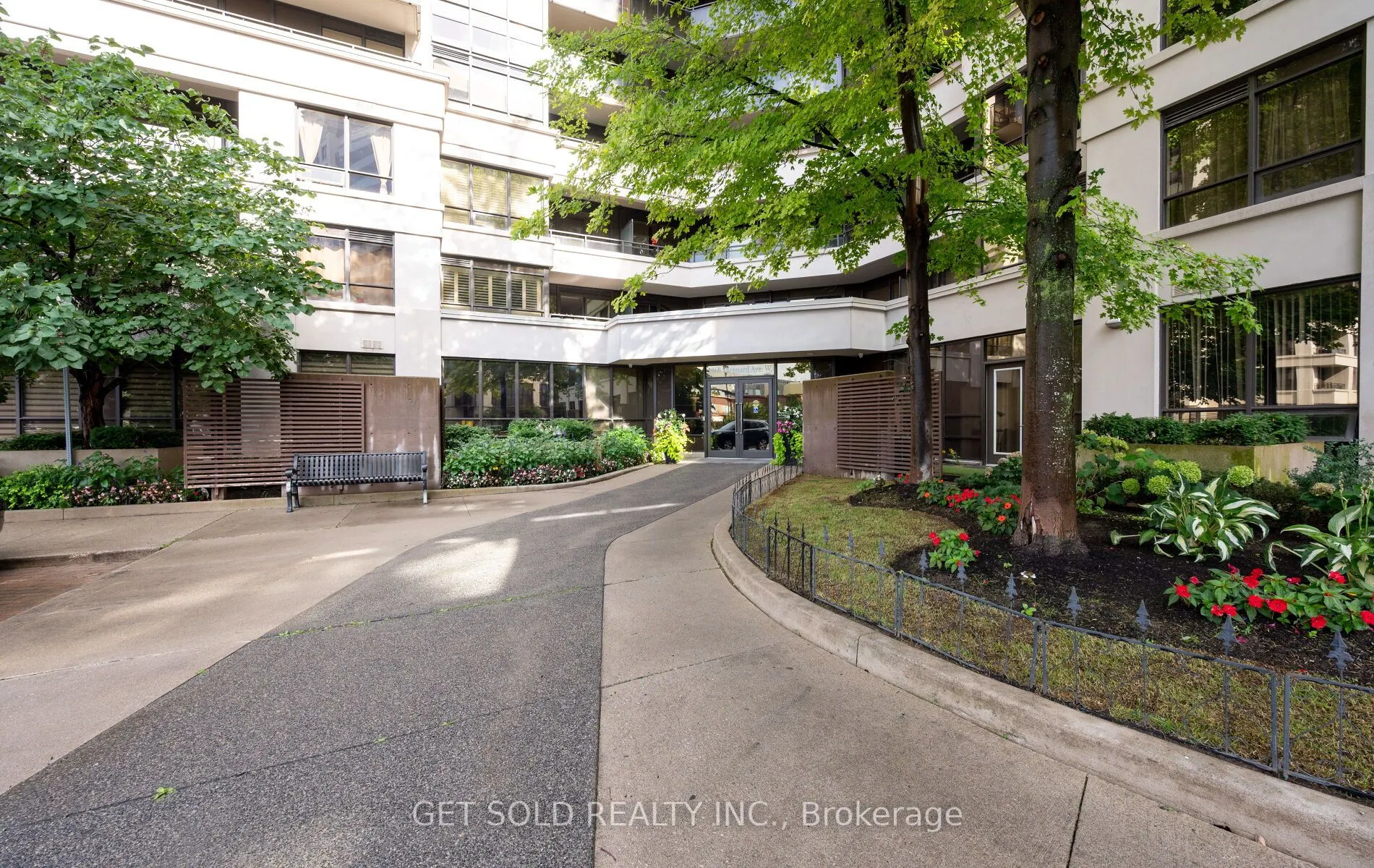1060 Sheppard Avenue W, #914