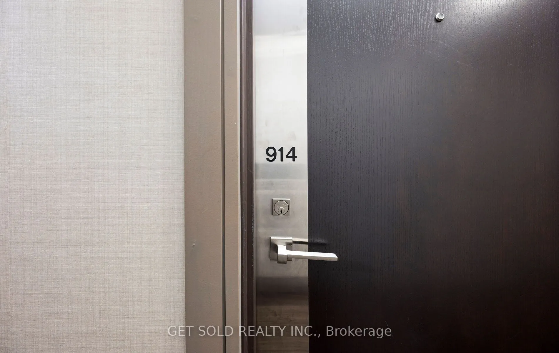 1060 Sheppard Avenue W, #914