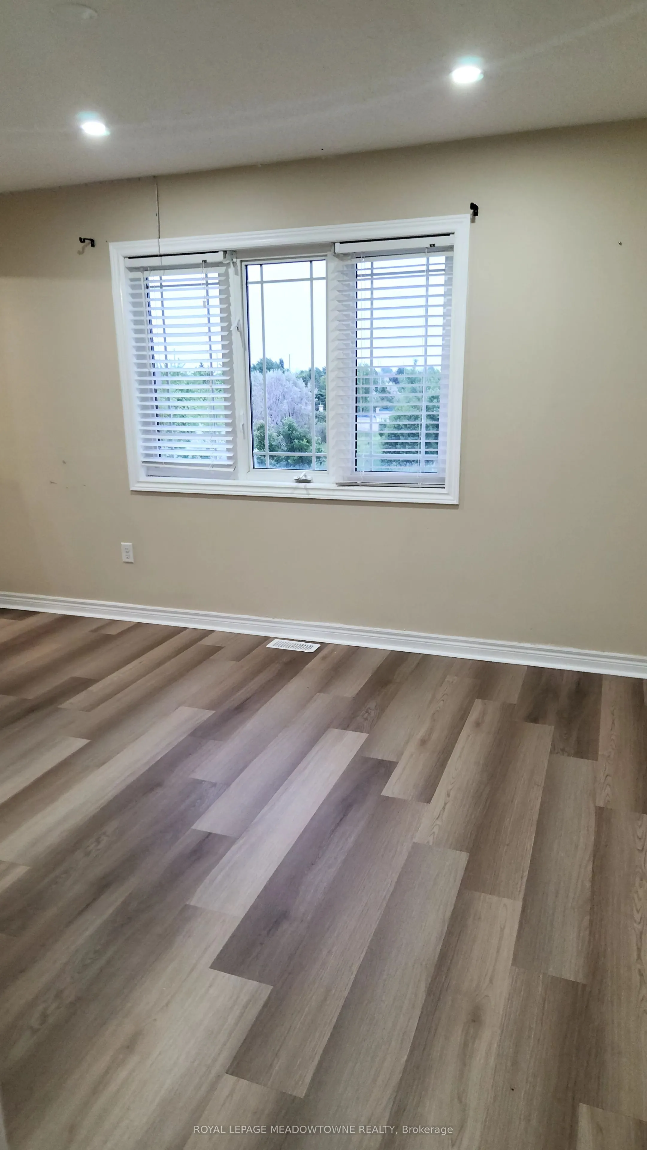 43 Devonsleigh Drive