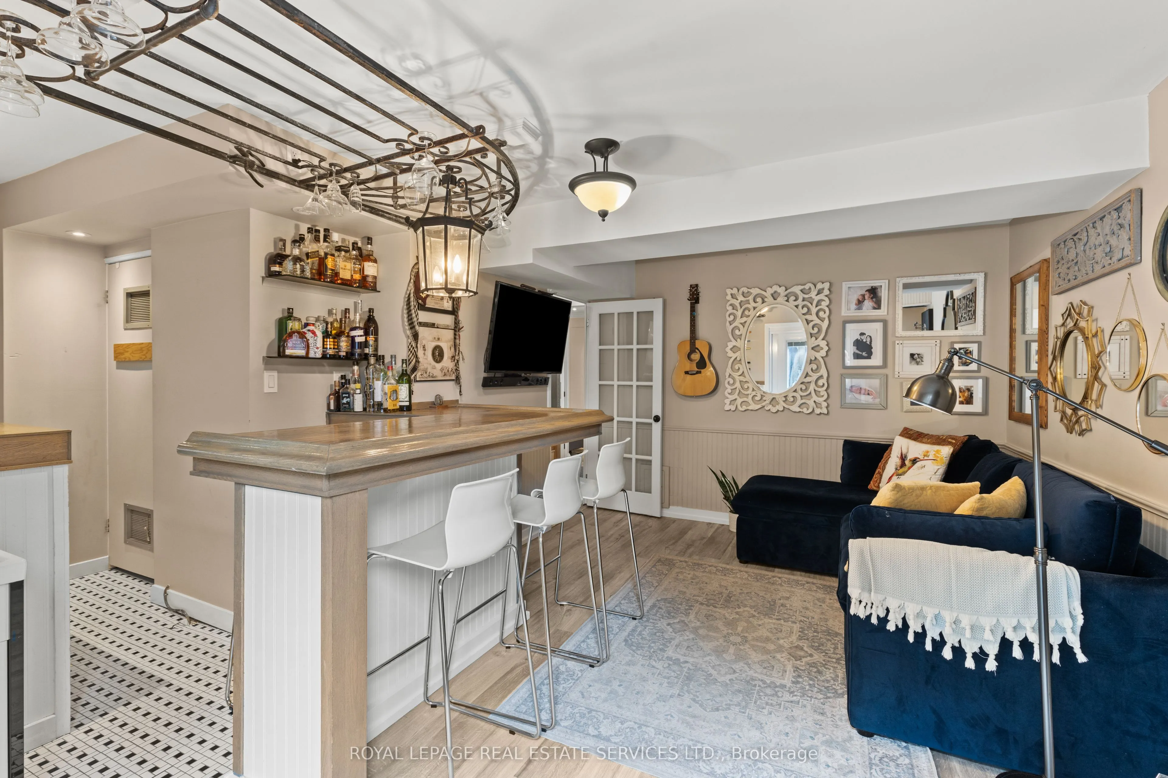 2303 Marine Drive, #5