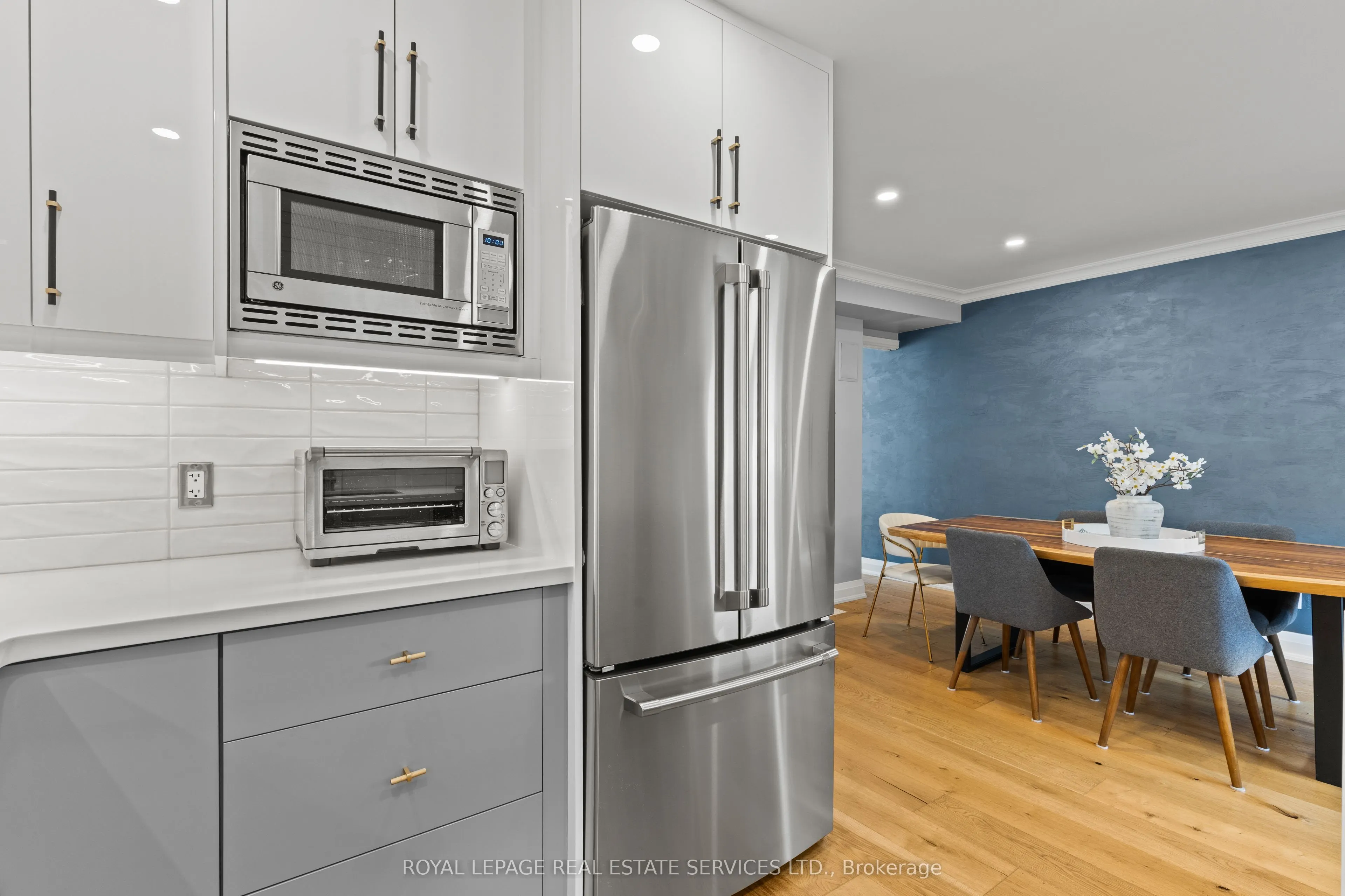 2303 Marine Drive, #5