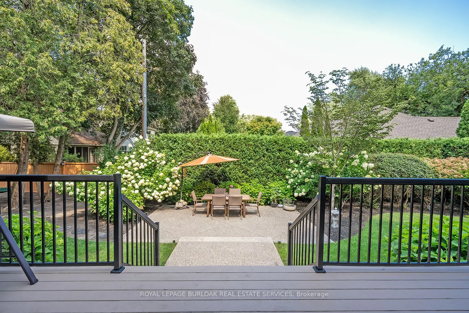 253 Rossmore Boulevard