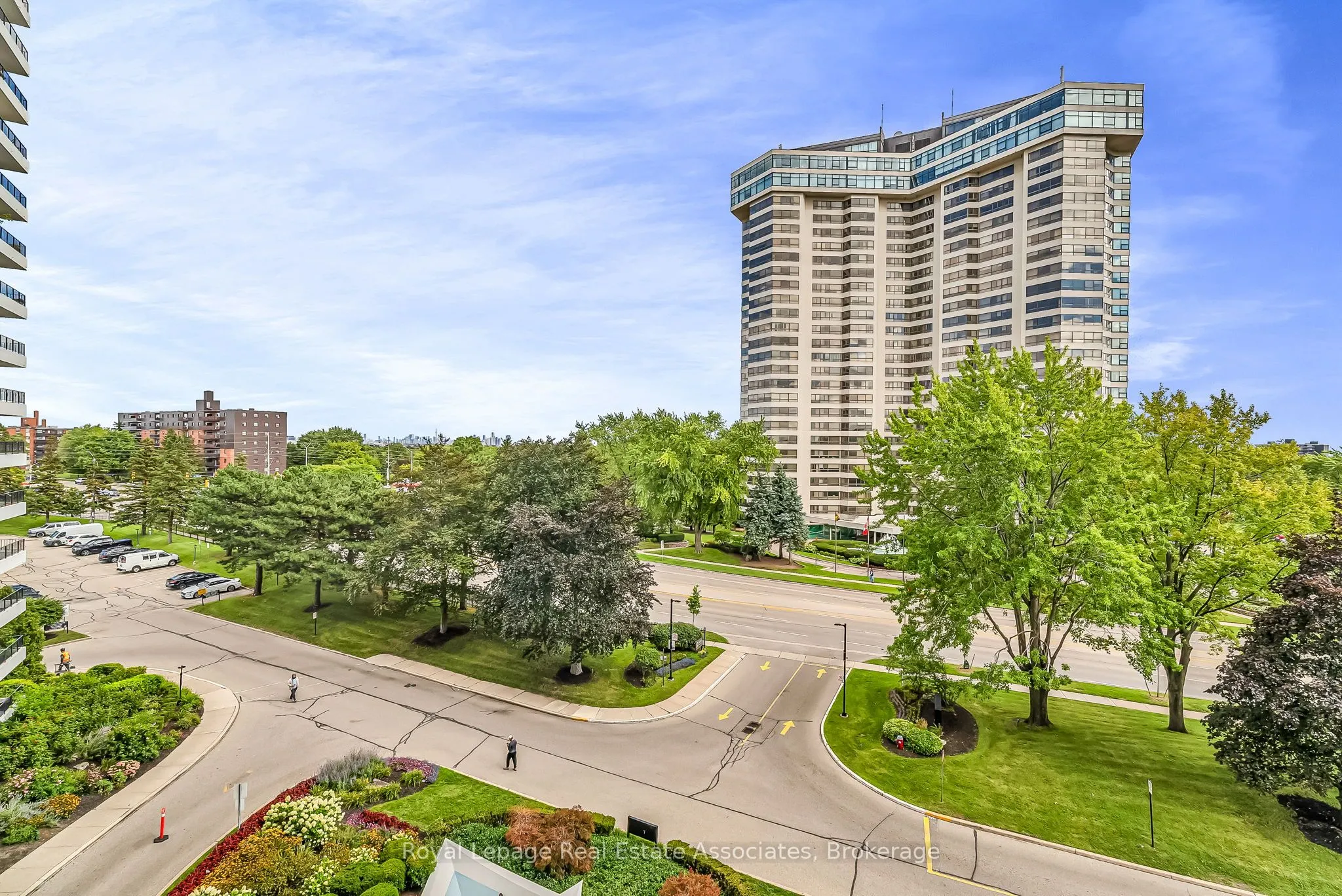 1333 Bloor Street E, #611