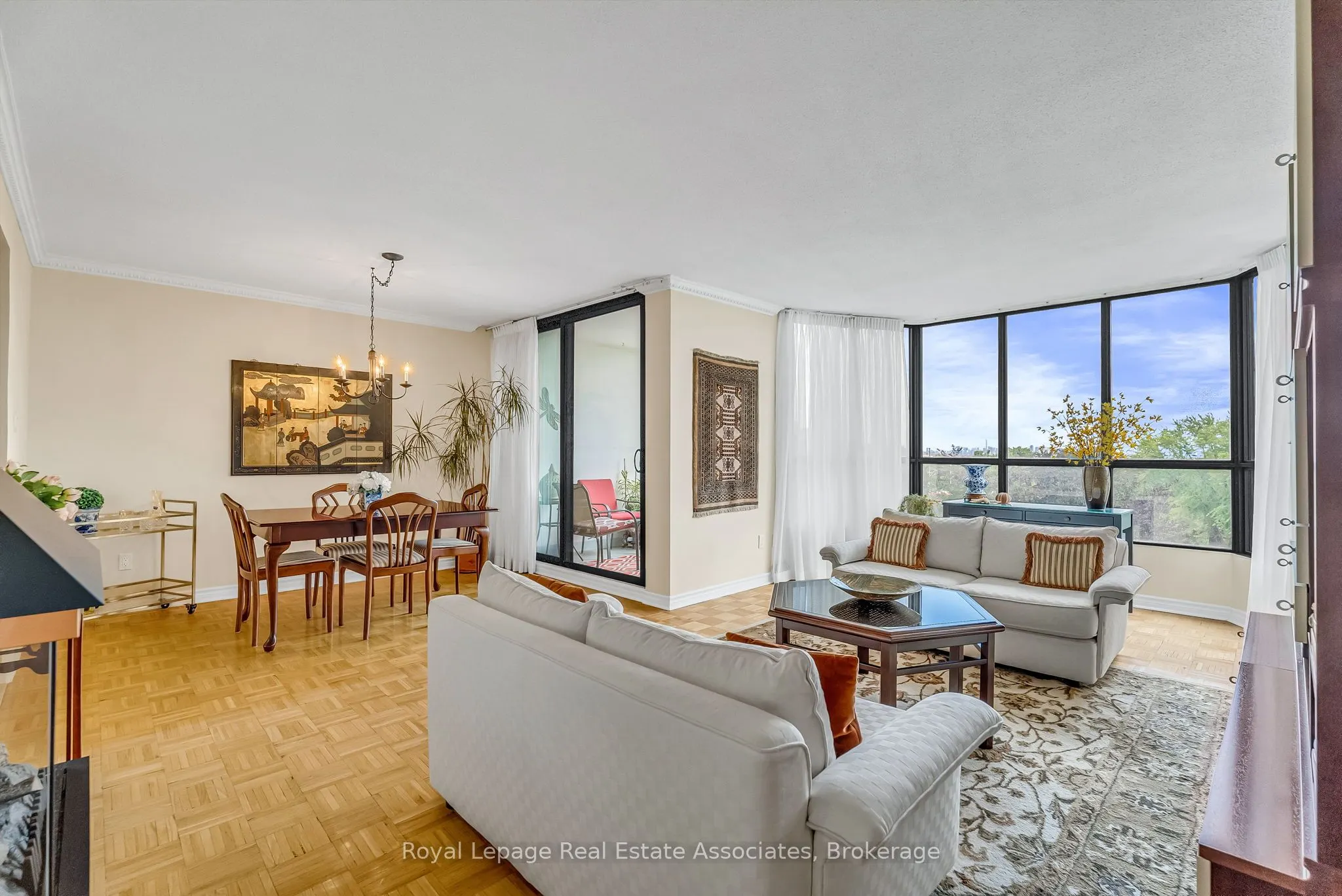 1333 Bloor Street E, #611