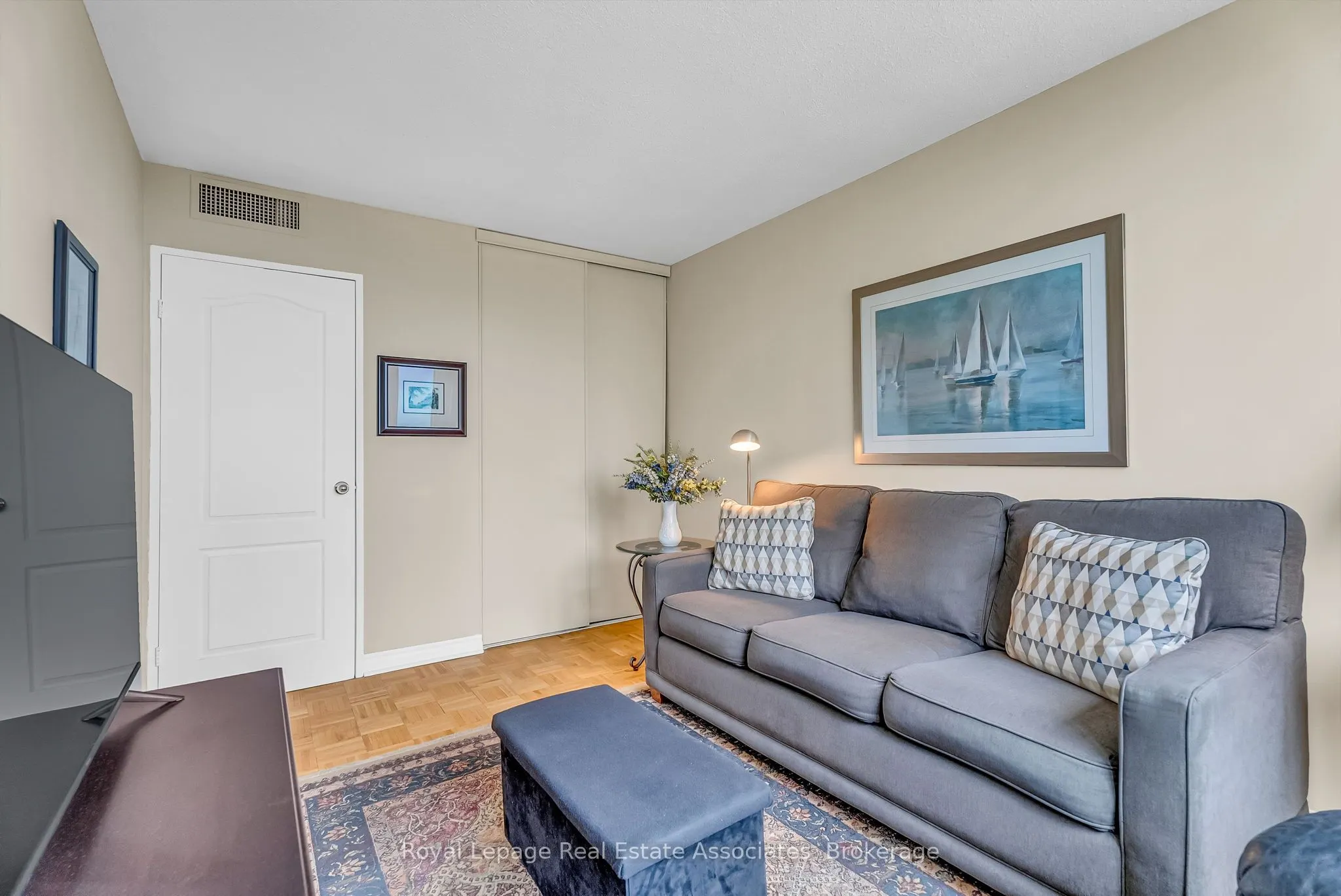 1333 Bloor Street E, #611