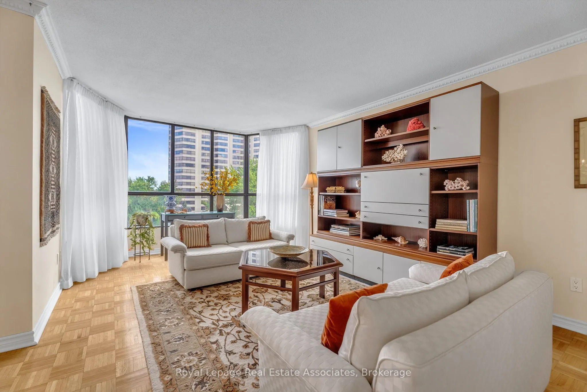 1333 Bloor Street E, #611