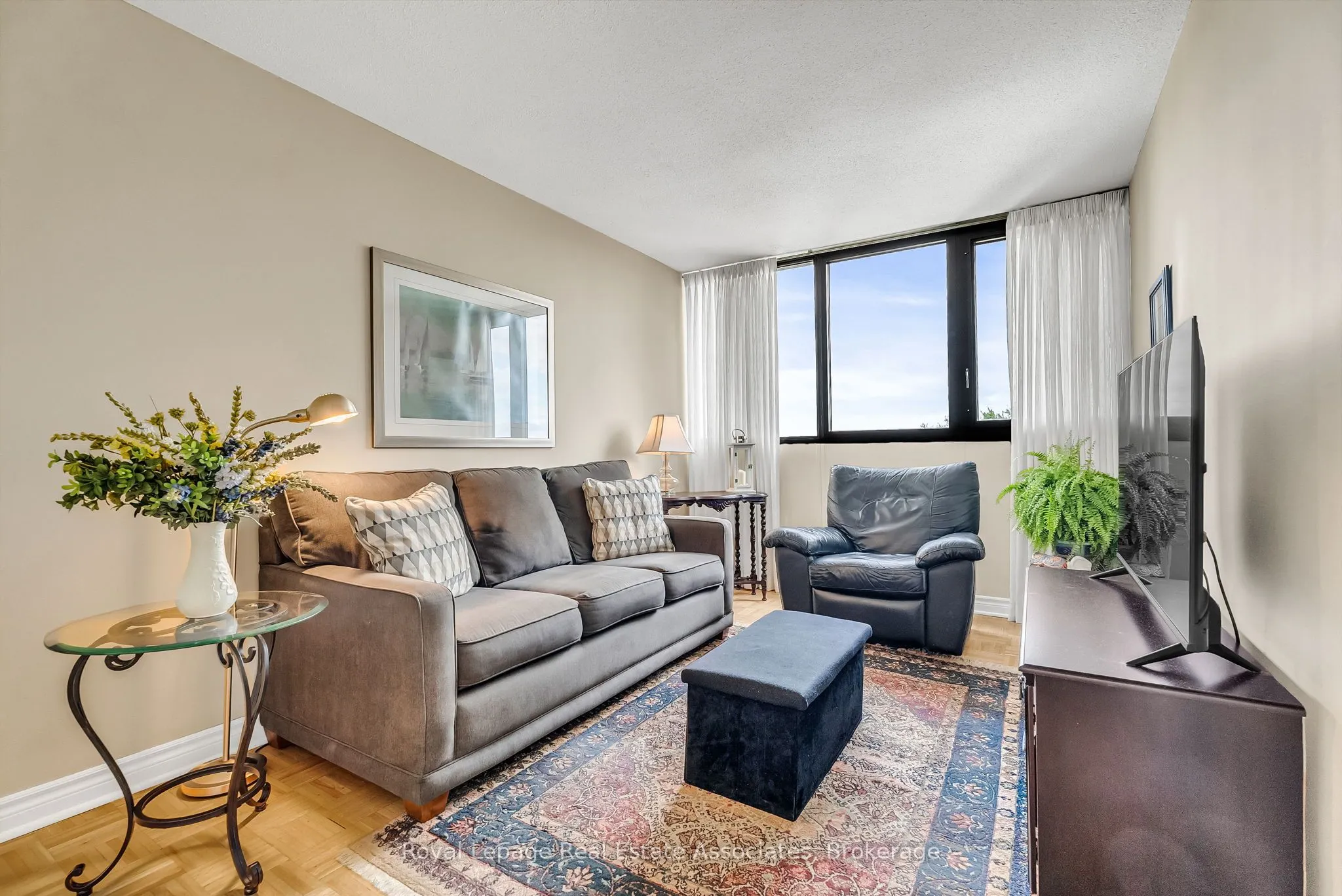 1333 Bloor Street E, #611