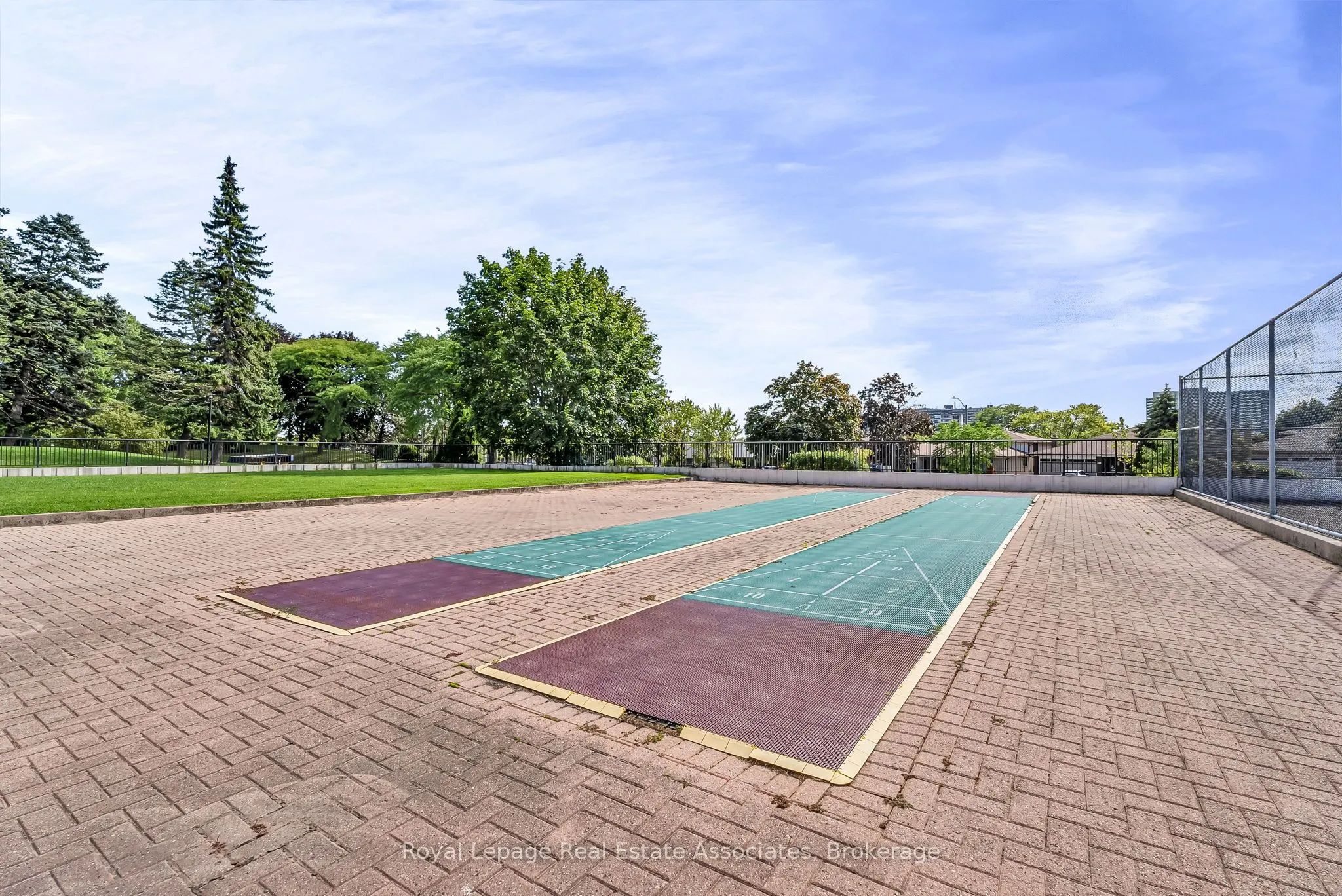 1333 Bloor Street E, #611