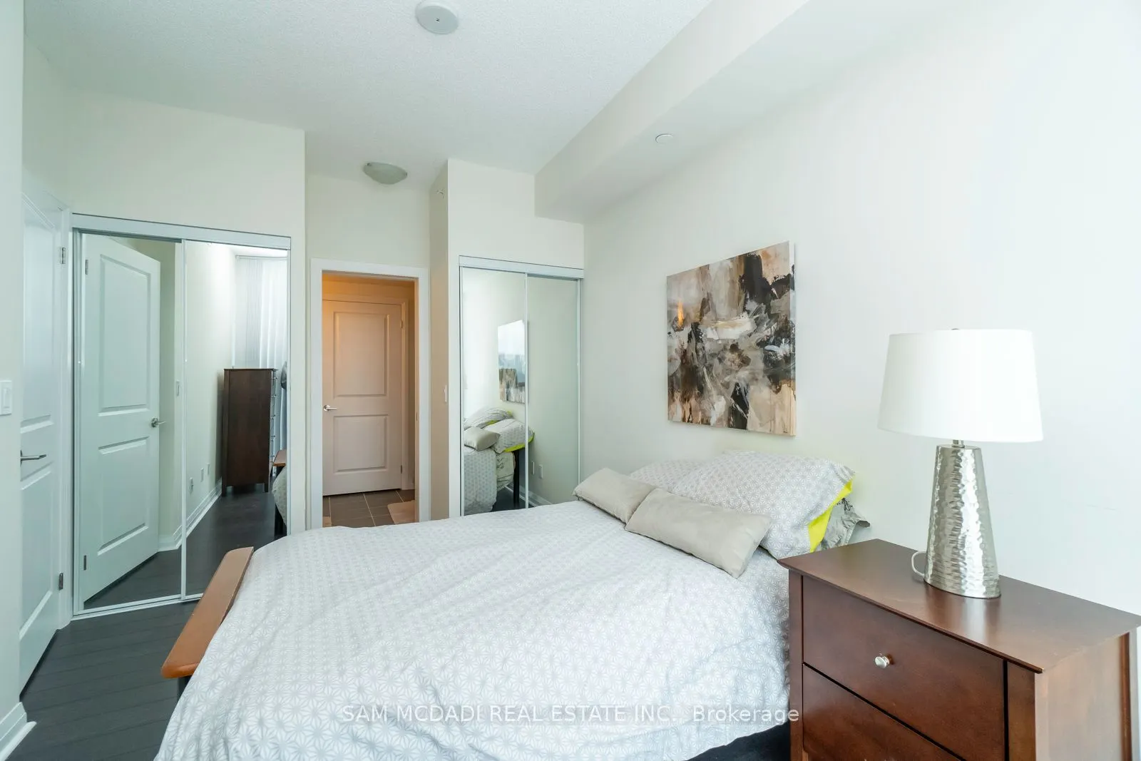 55 Eglinton Avenue W, #1504