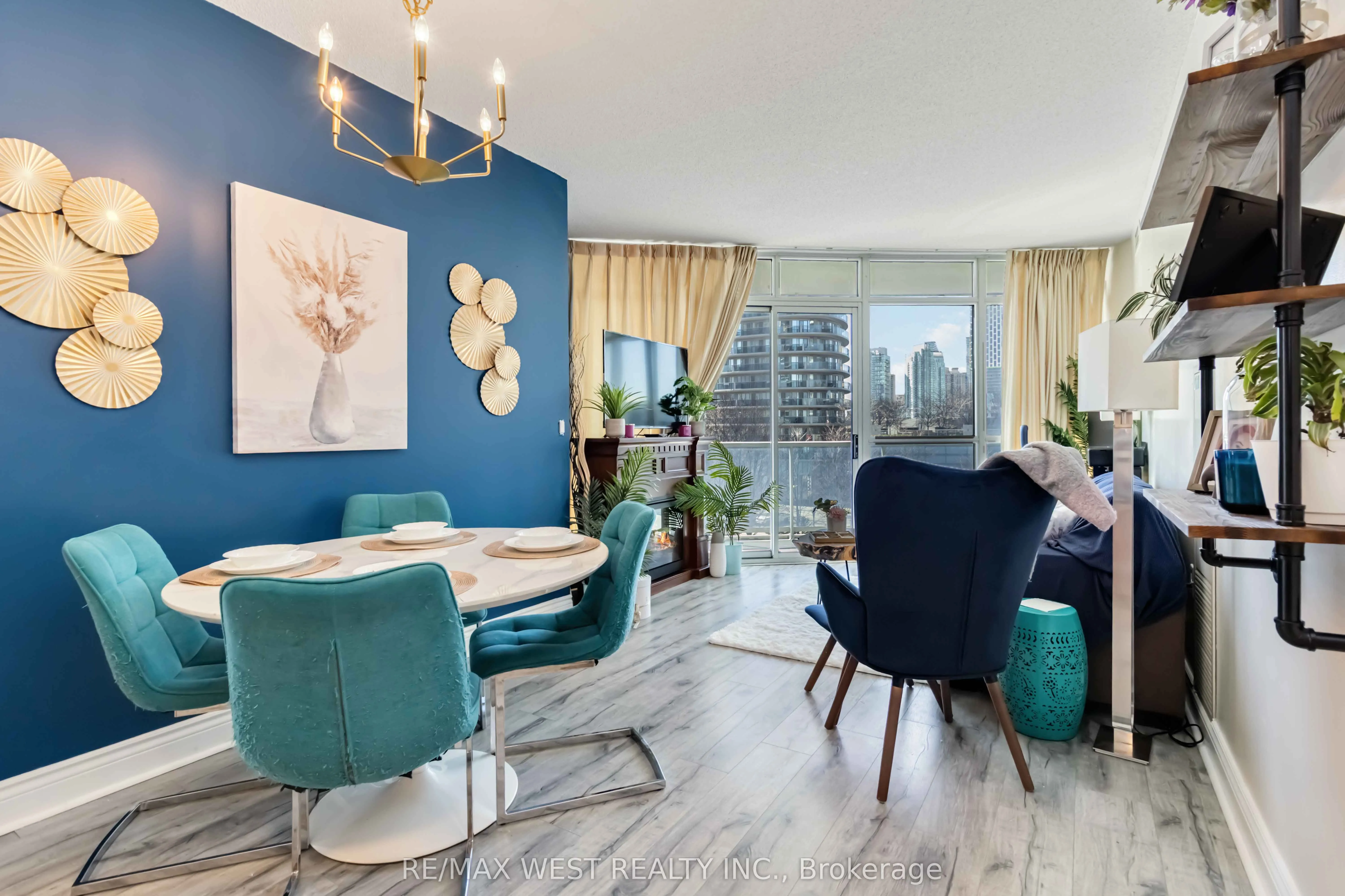 80 Absolute Avenue, #406