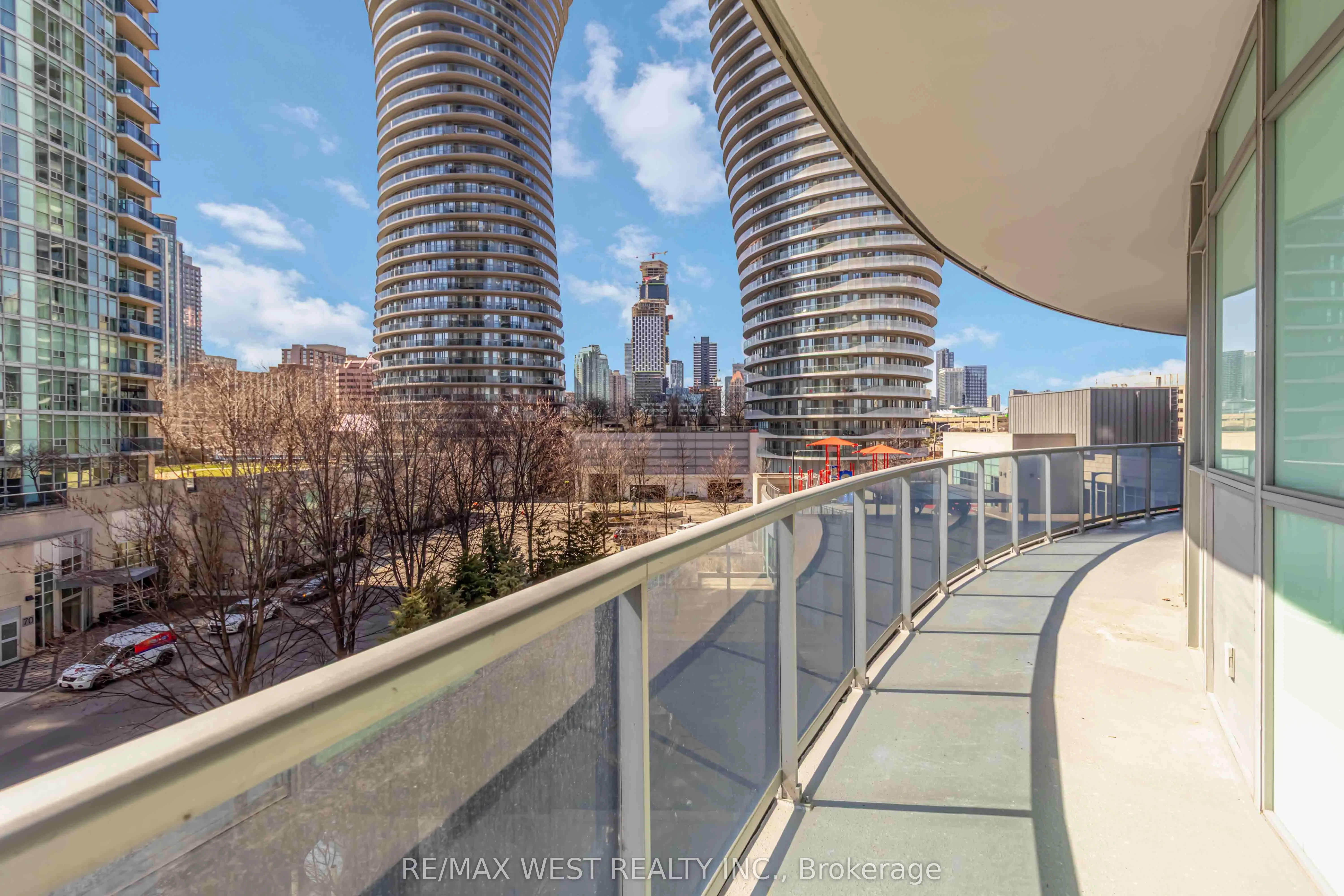 80 Absolute Avenue, #406