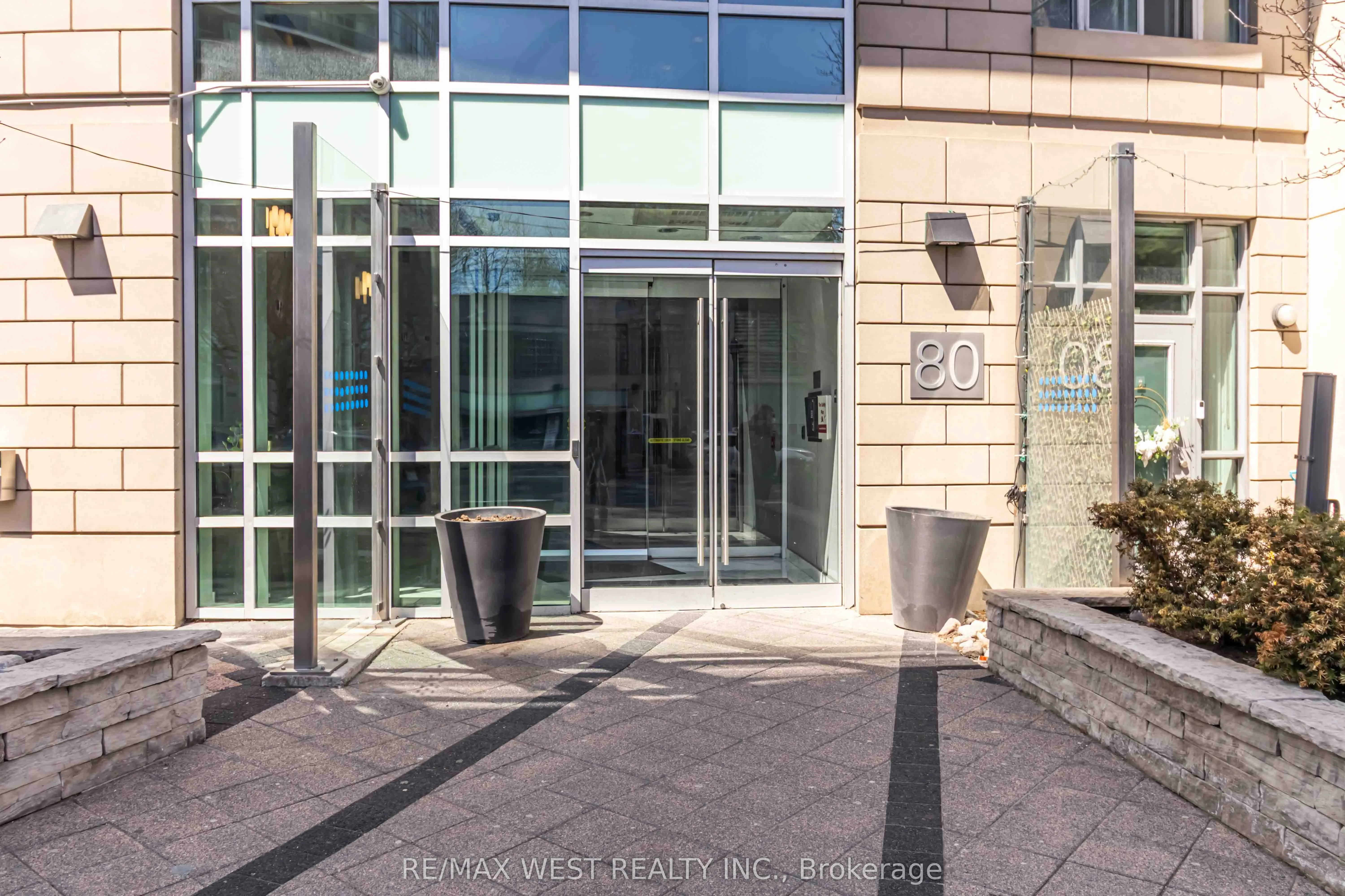 80 Absolute Avenue, #406