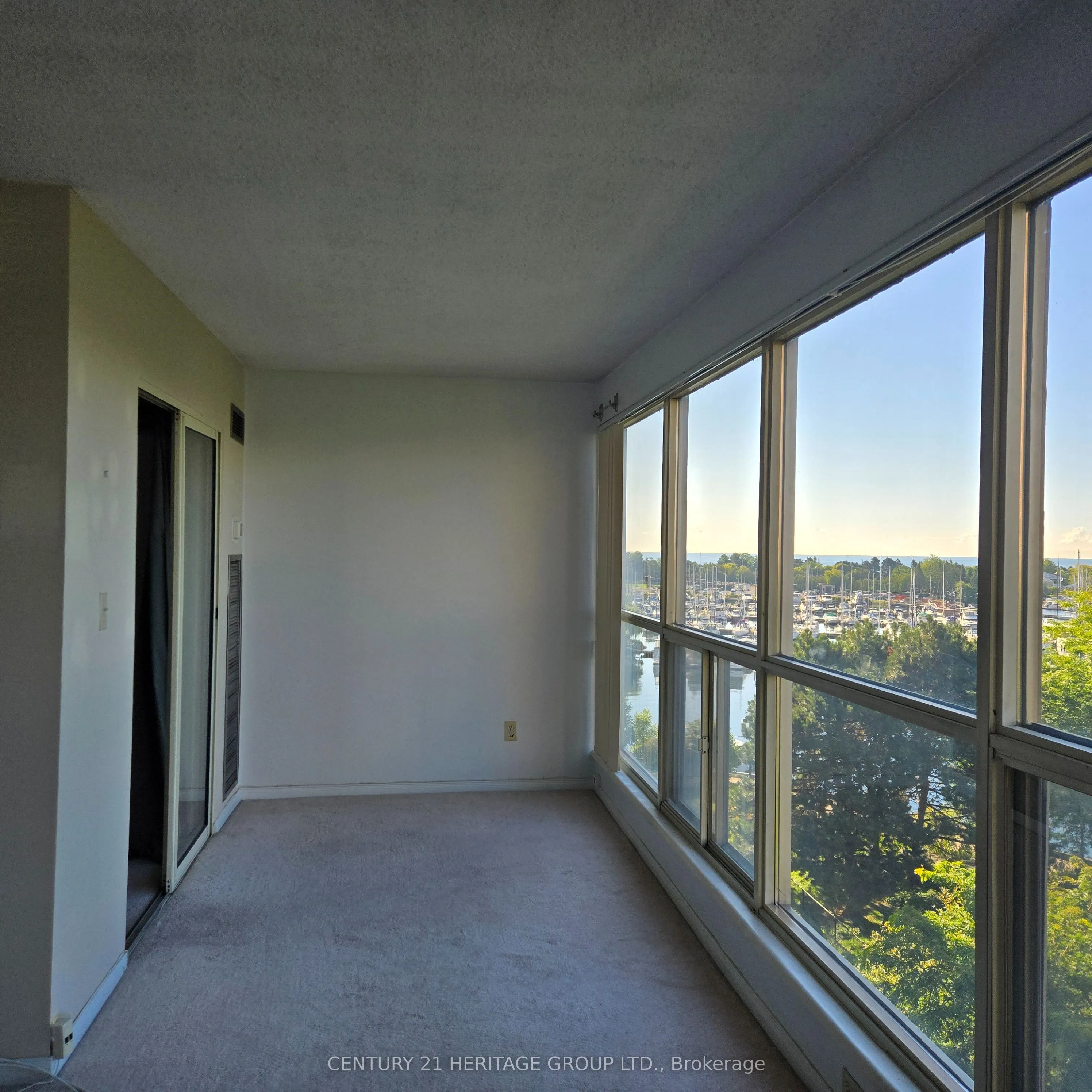 2267 Lakeshore Boulevard W, #610