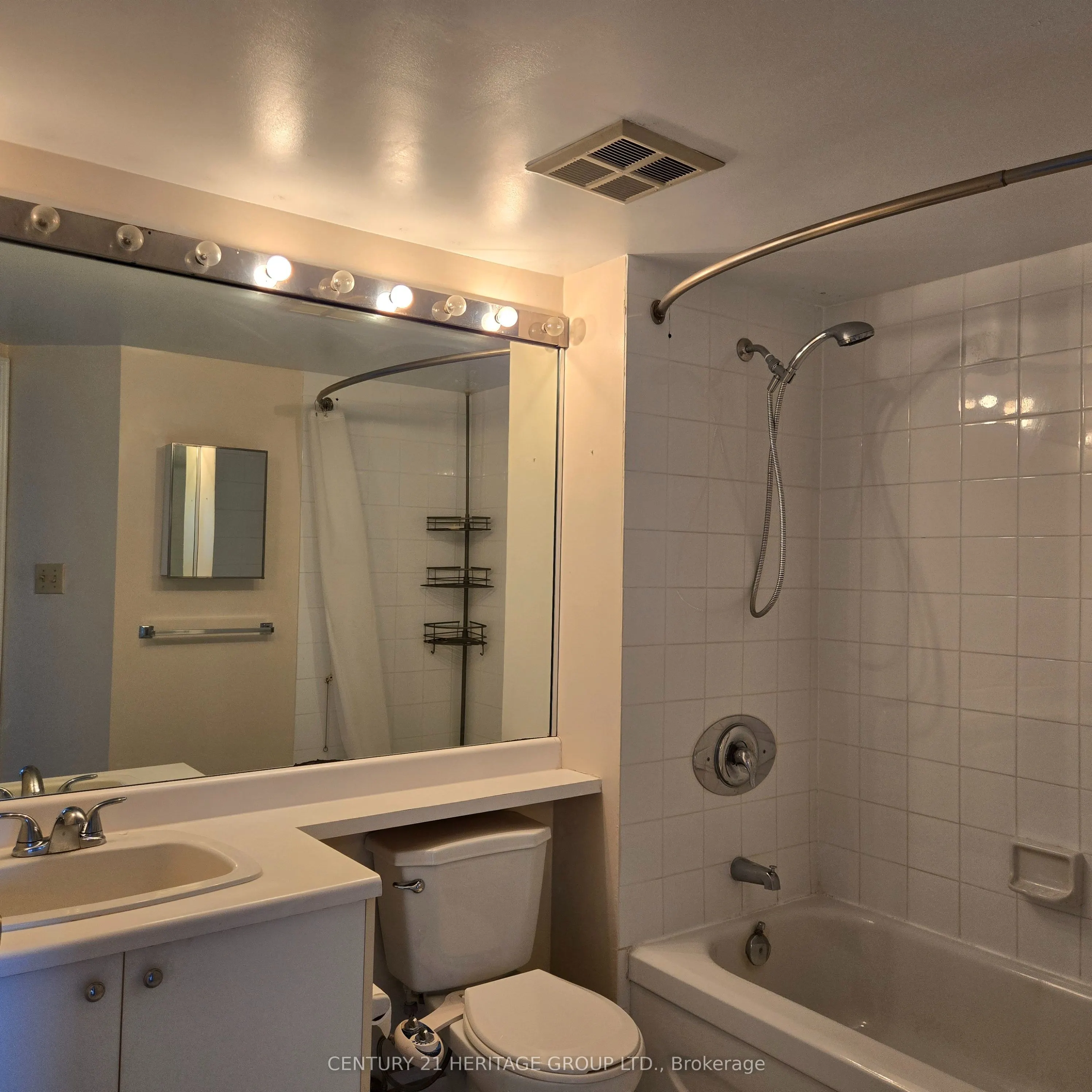2267 Lakeshore Boulevard W, #610