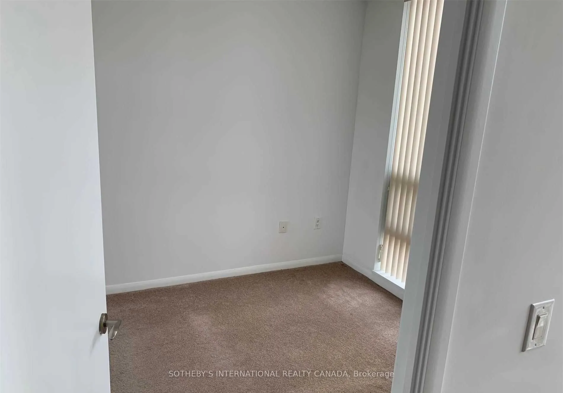 830 Lawrence Avenue W, #802