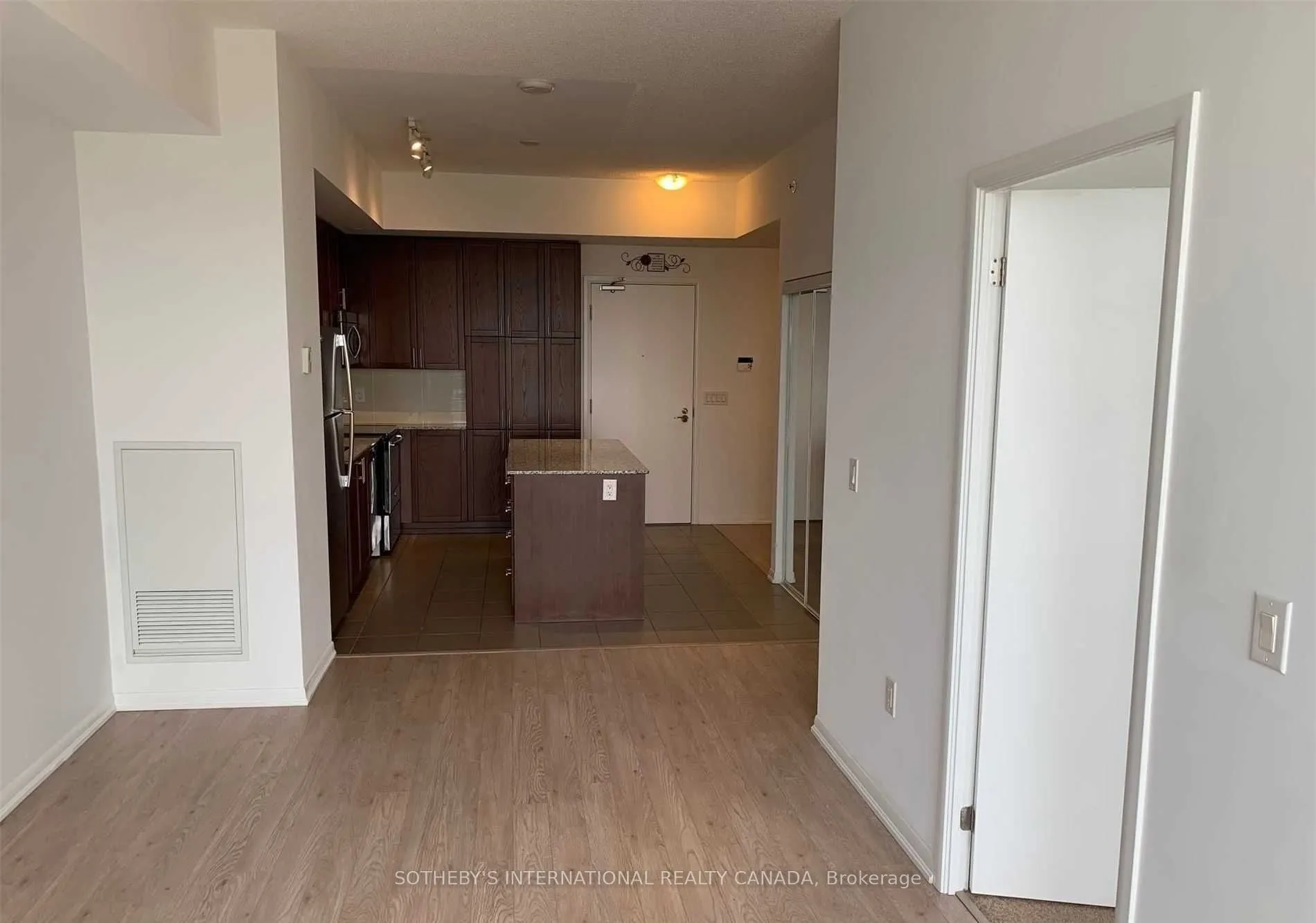 830 Lawrence Avenue W, #802
