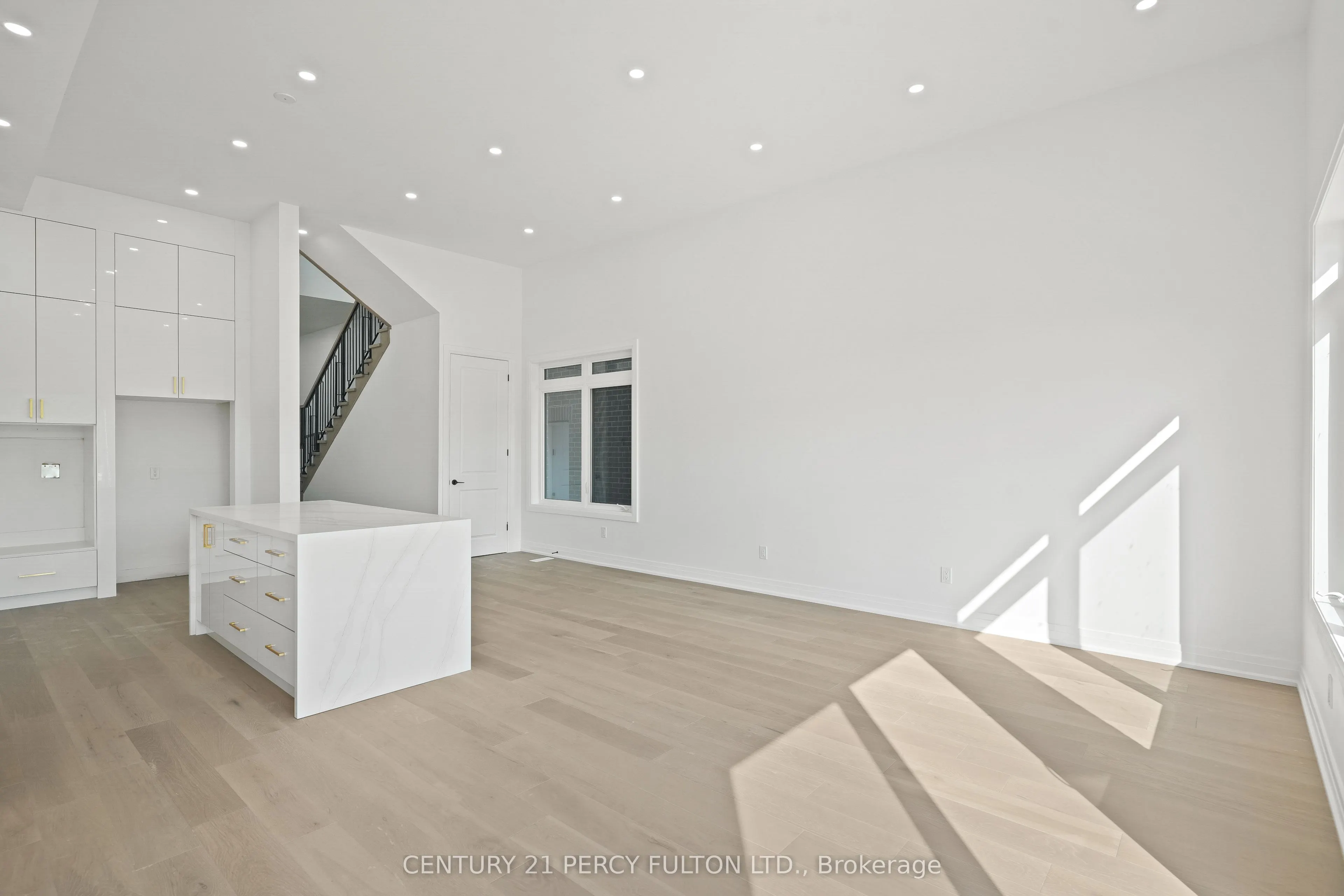 6618 Harmony Hill