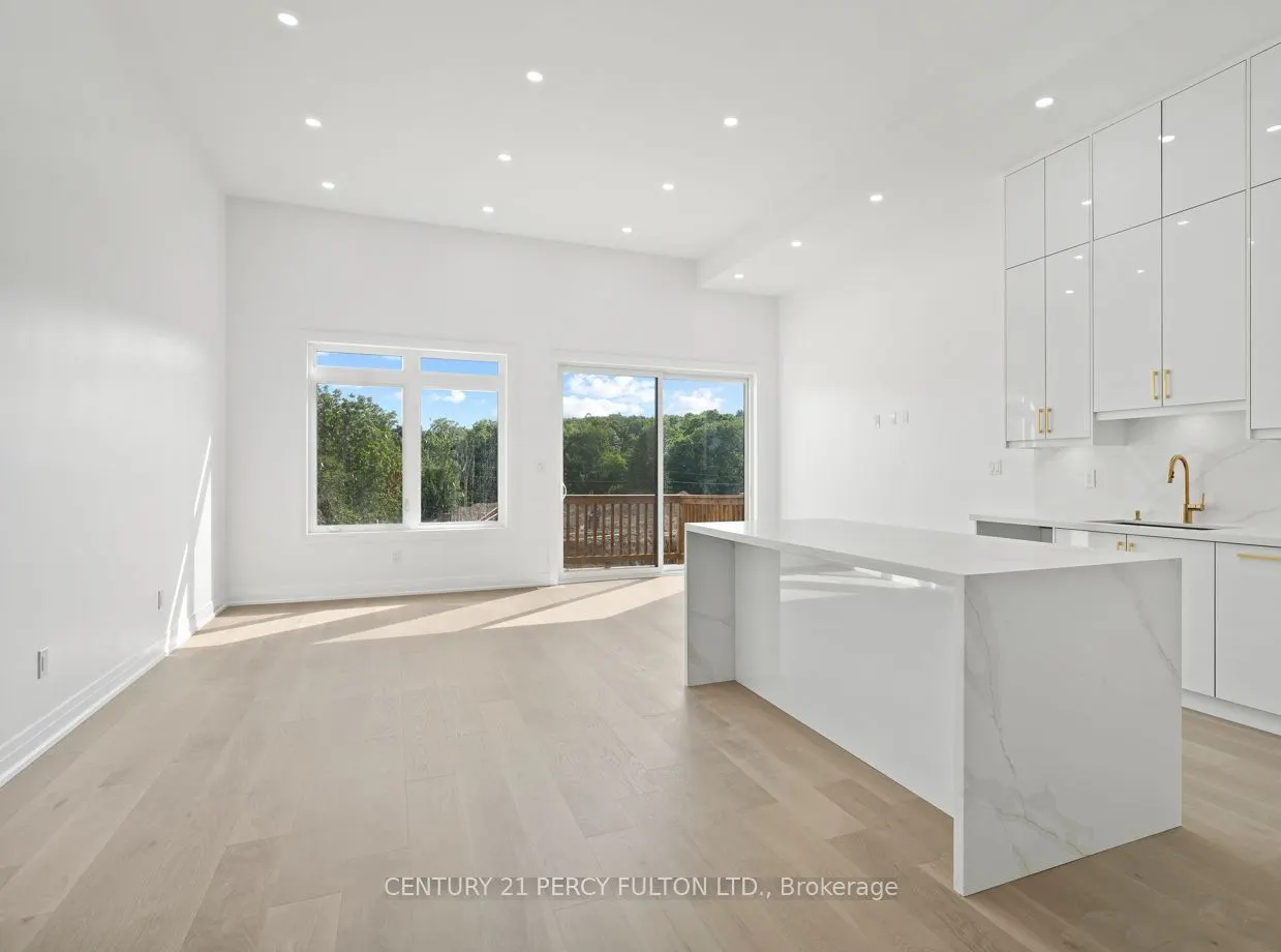 6618 Harmony Hill