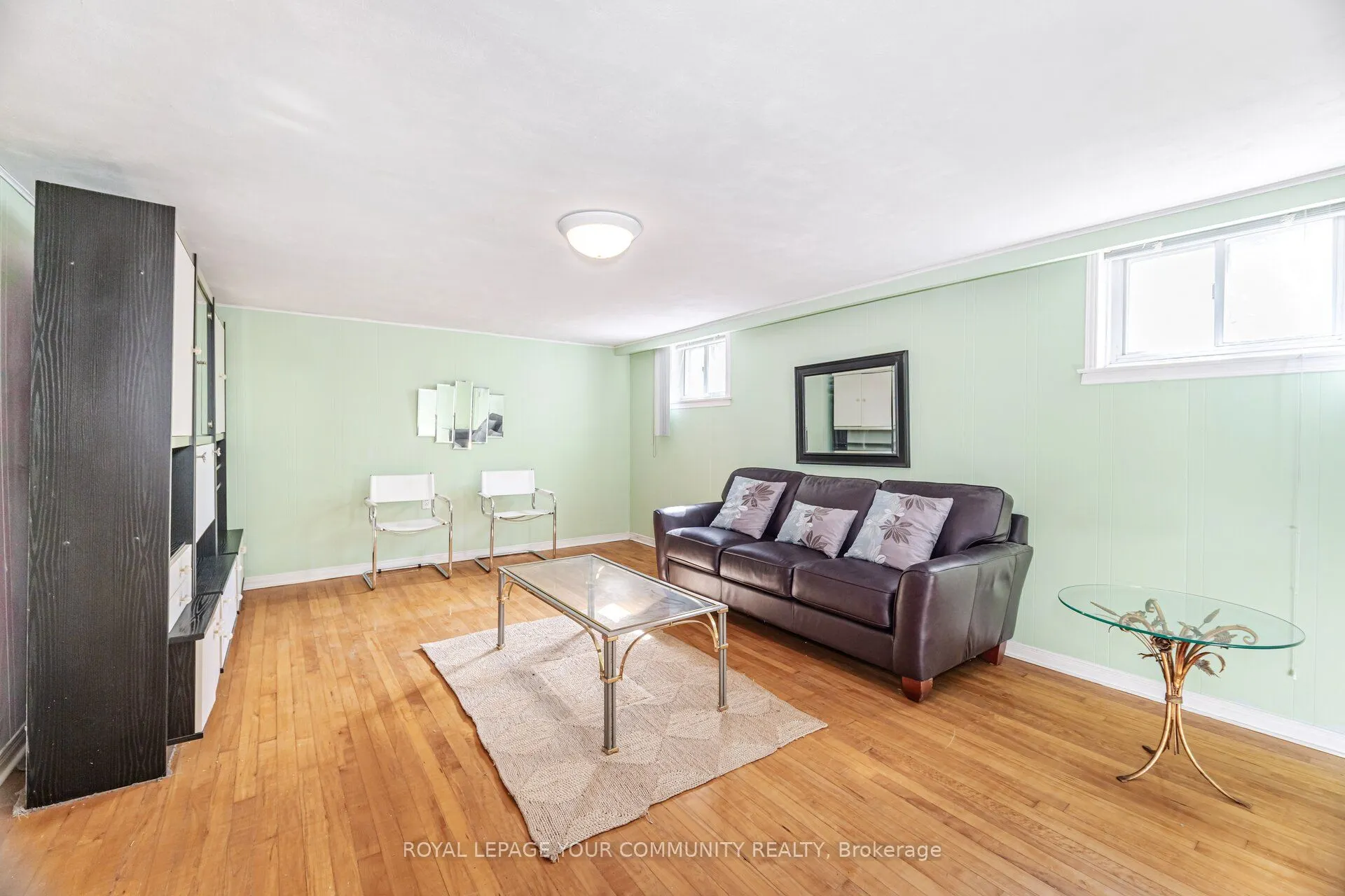 185 Dunraven Drive