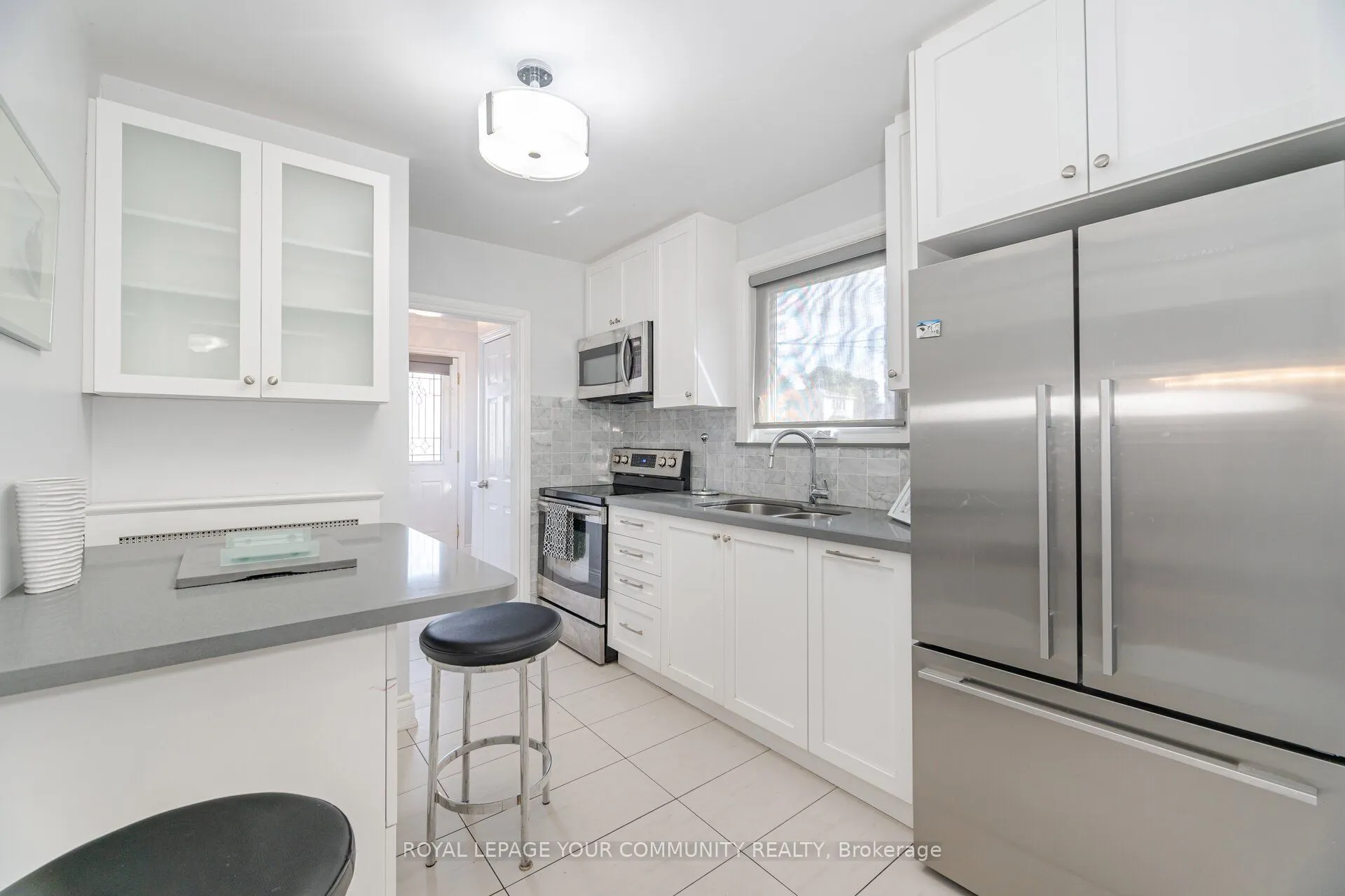 185 Dunraven Drive