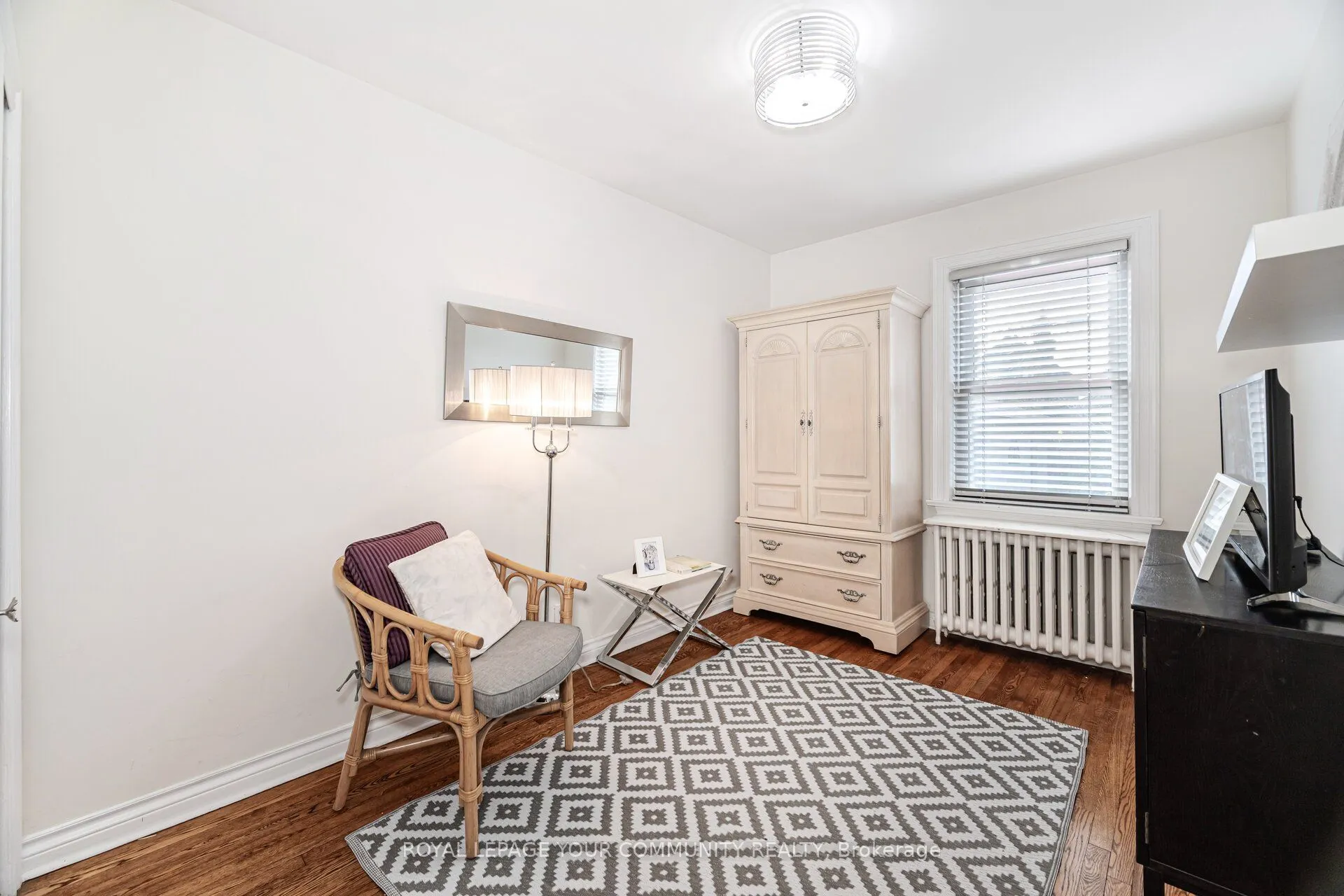 185 Dunraven Drive