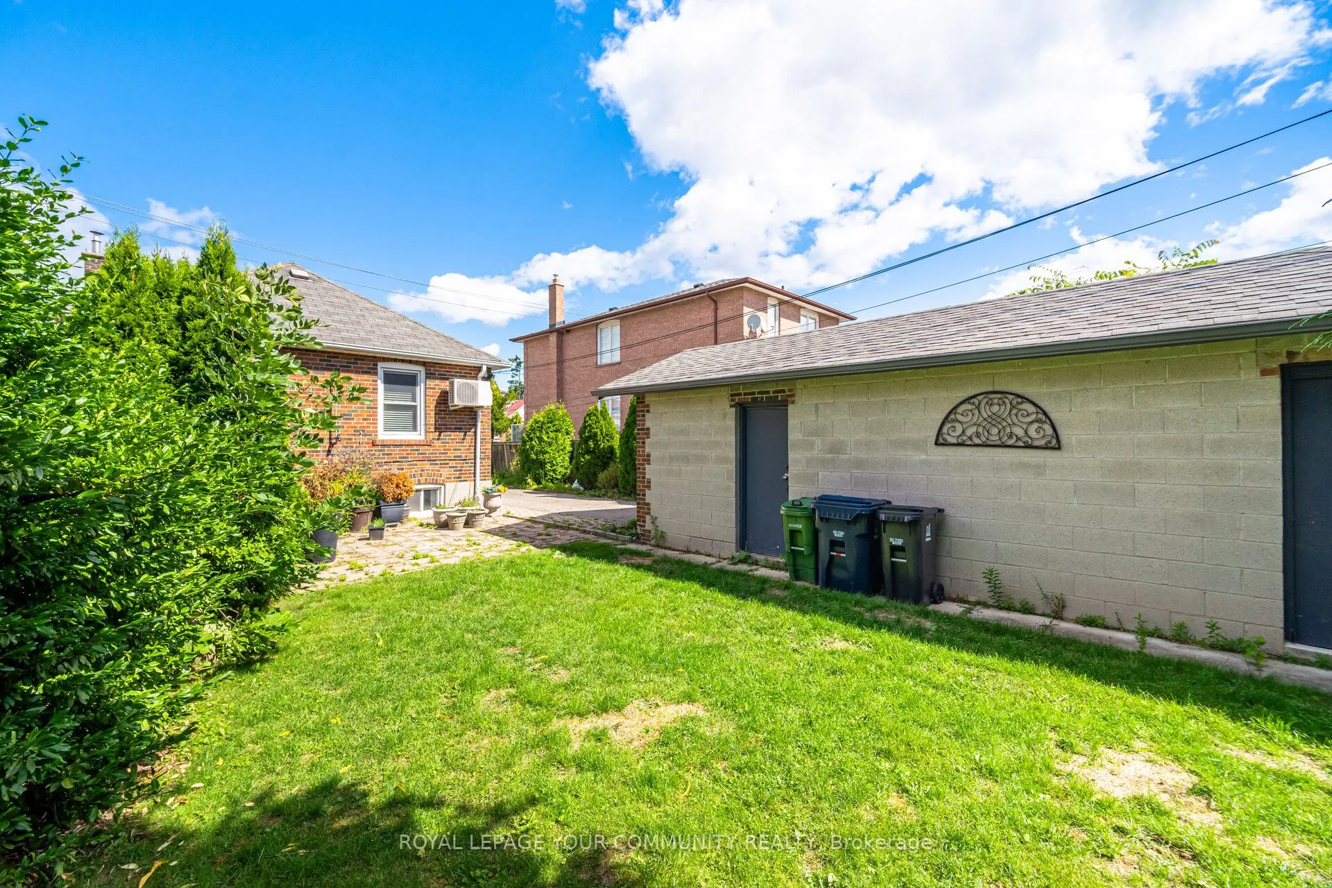 185 Dunraven Drive