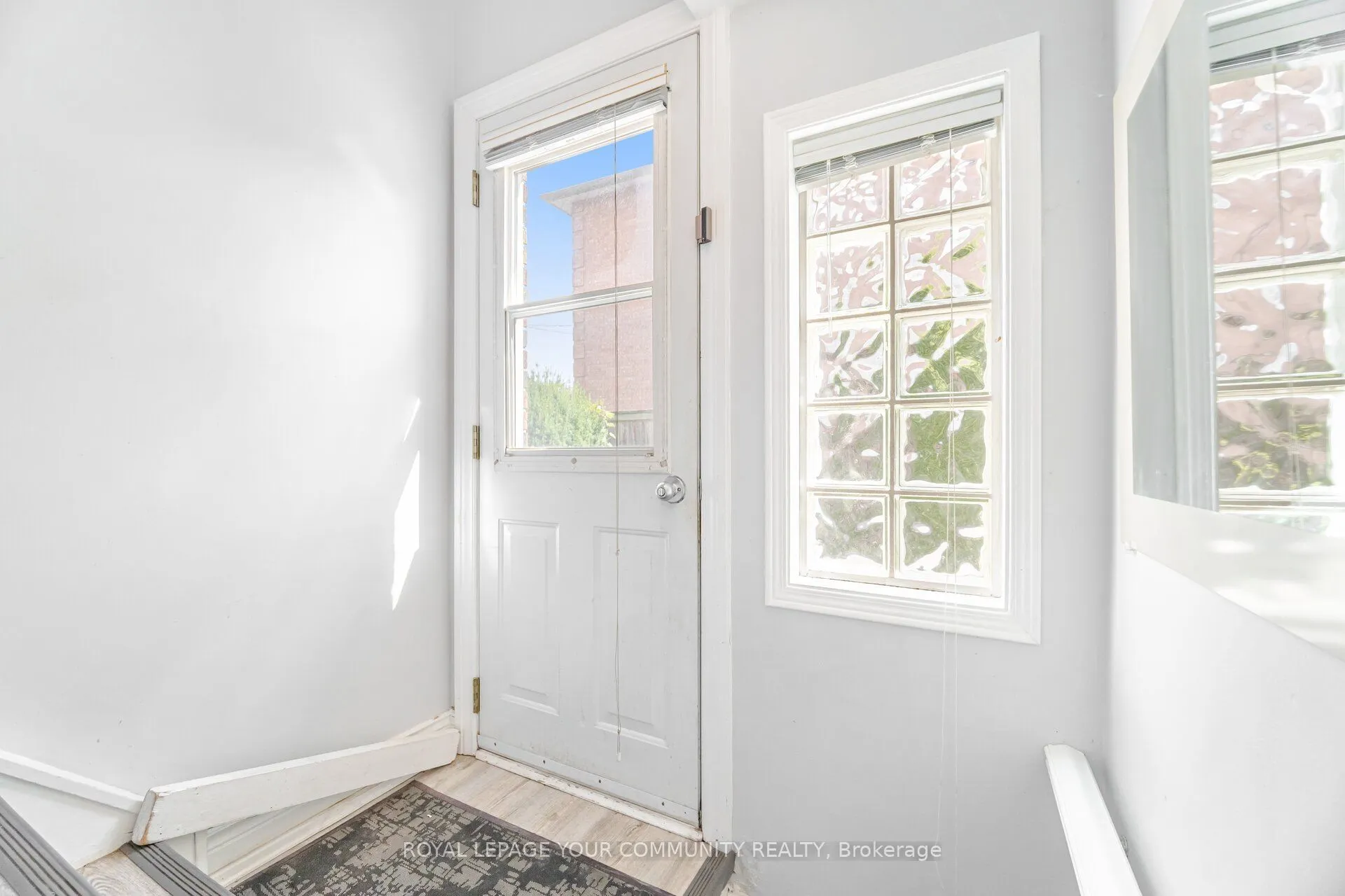 185 Dunraven Drive