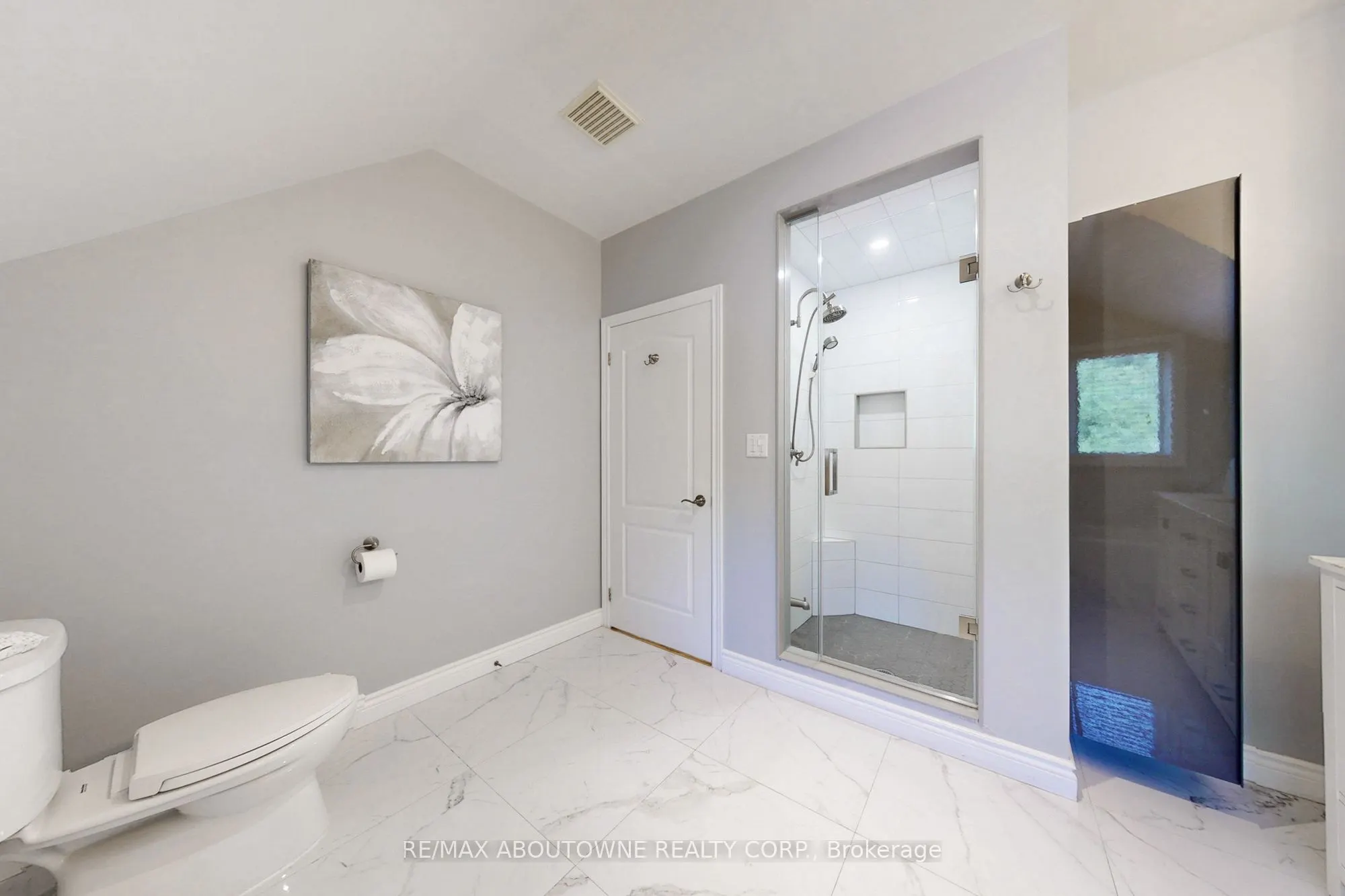 152 Elton Park Road