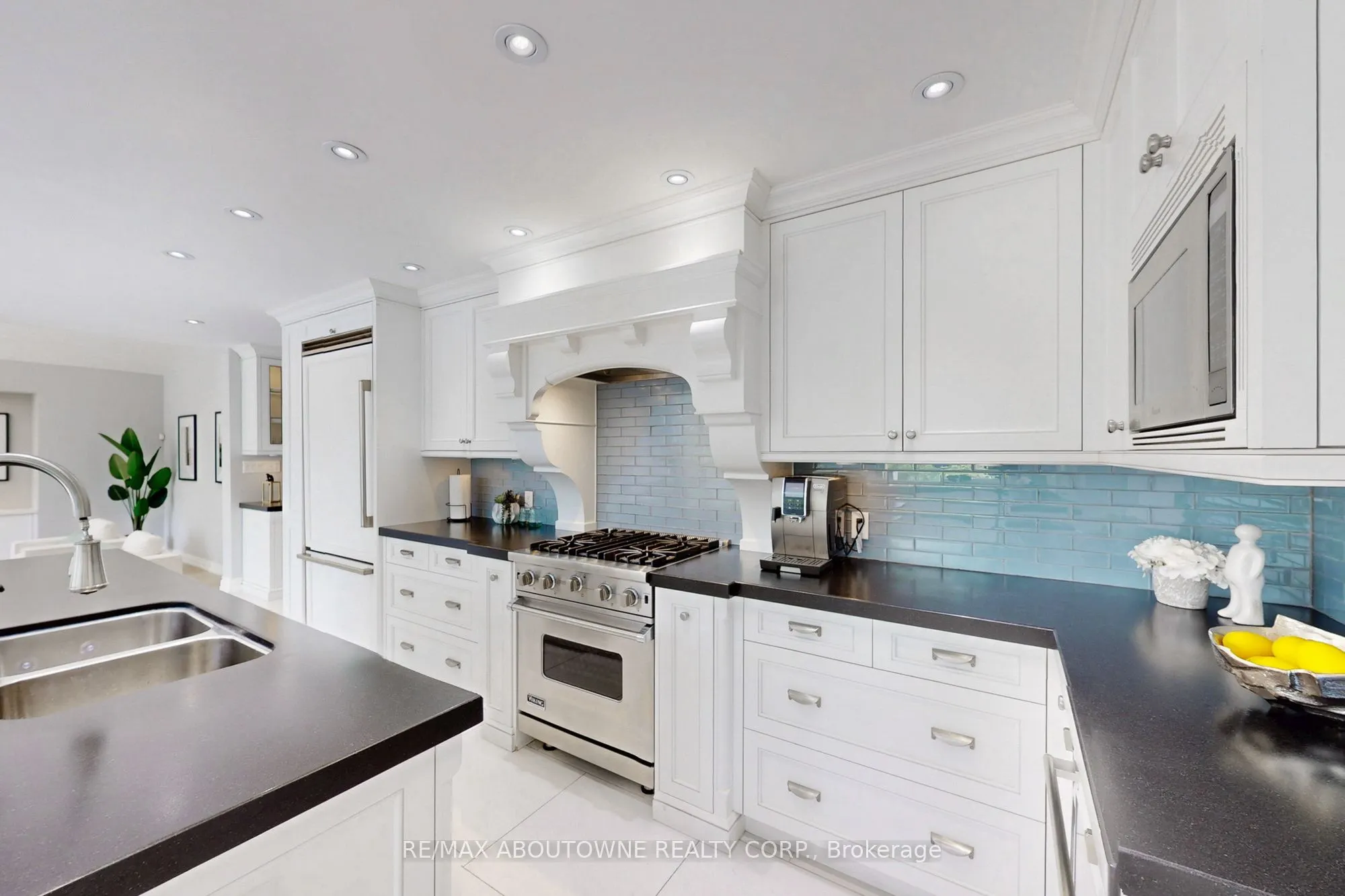 152 Elton Park Road