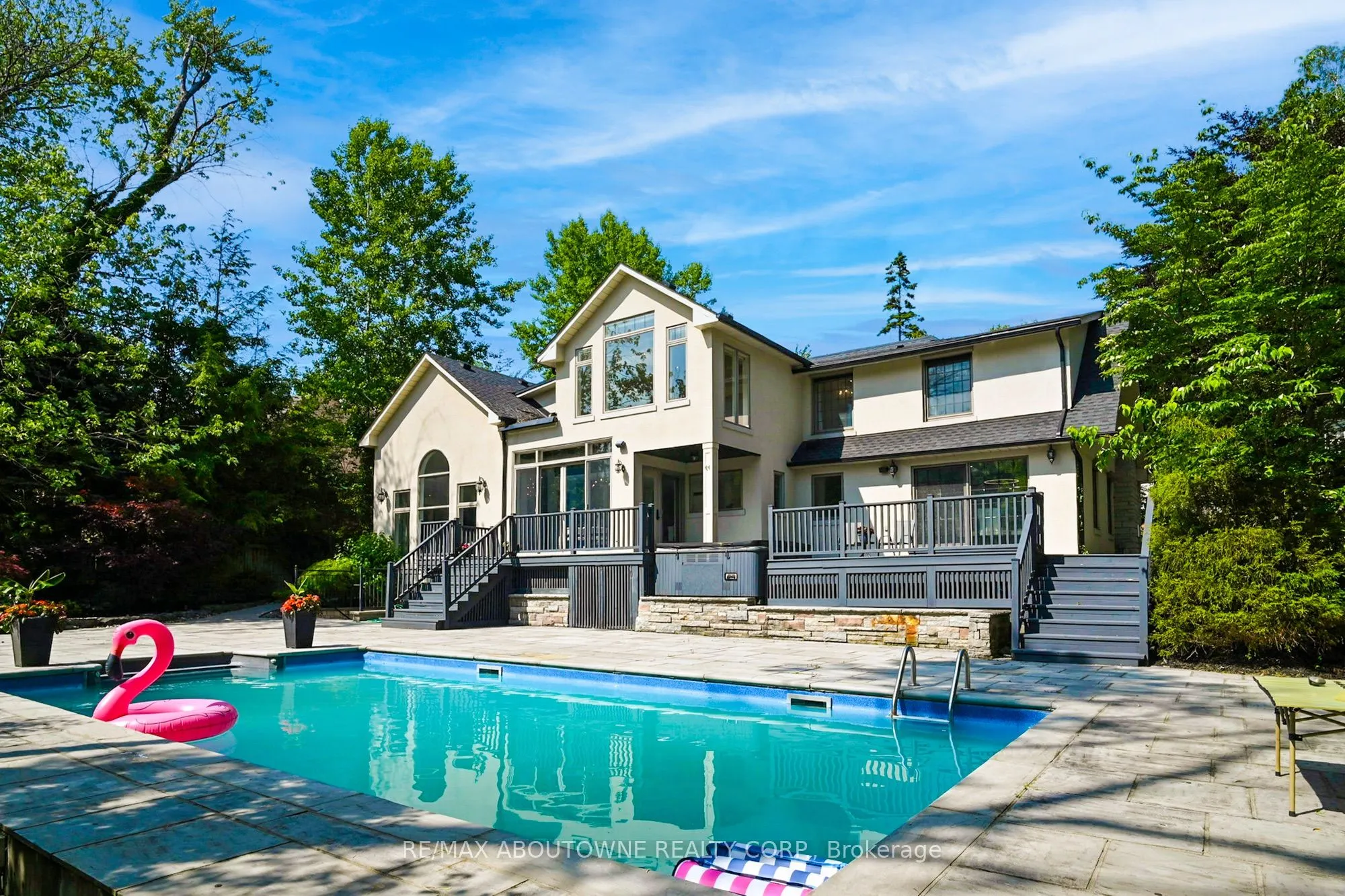 152 Elton Park Road