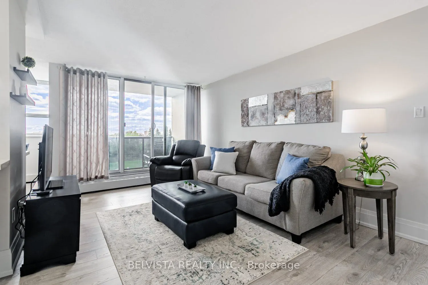 530 Lolita Gardens, #508