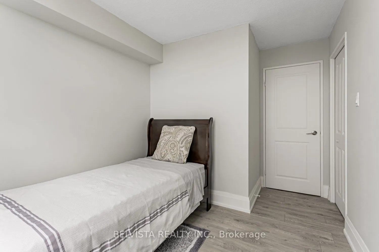 530 Lolita Gardens, #508