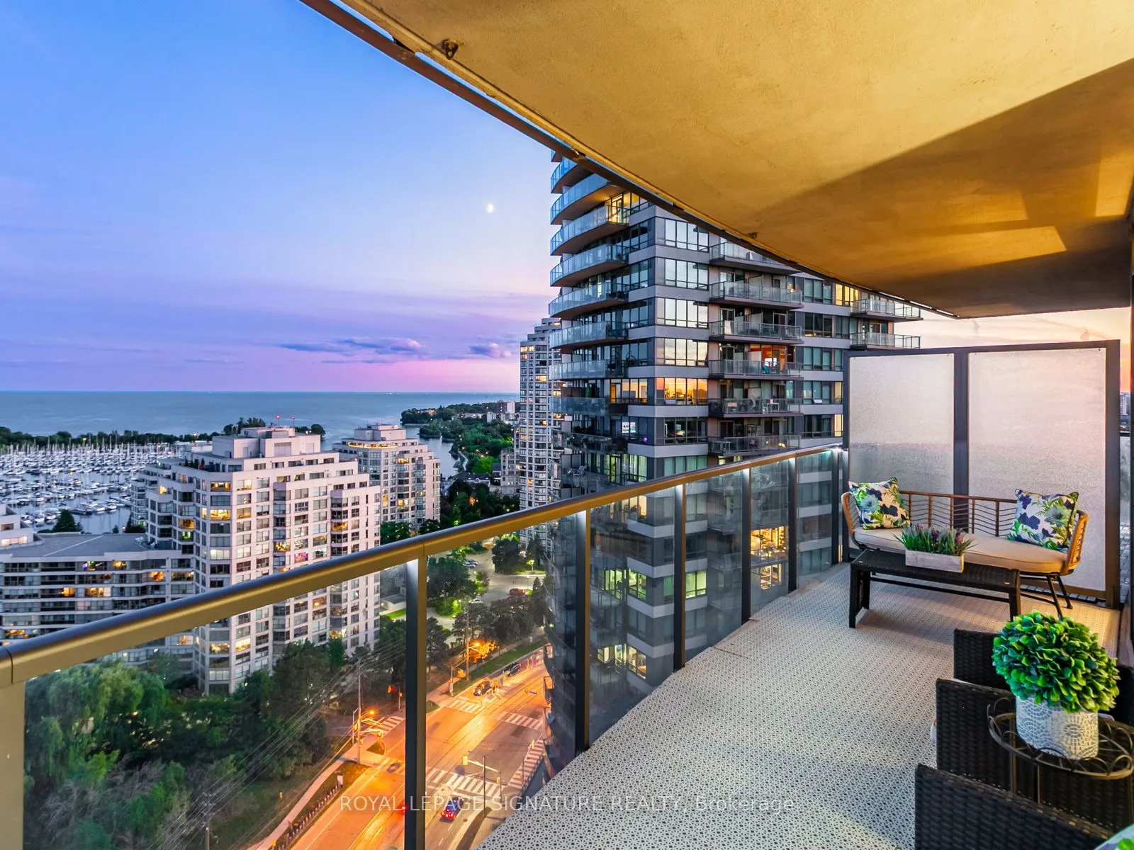 2230 Lake Shore Boulevard W, #2101
