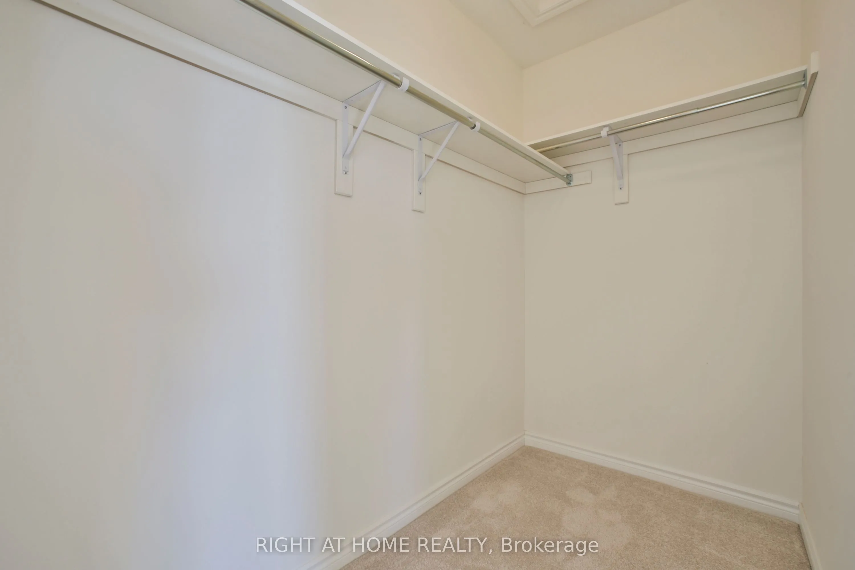 24 POMARINE Way, #UPPER