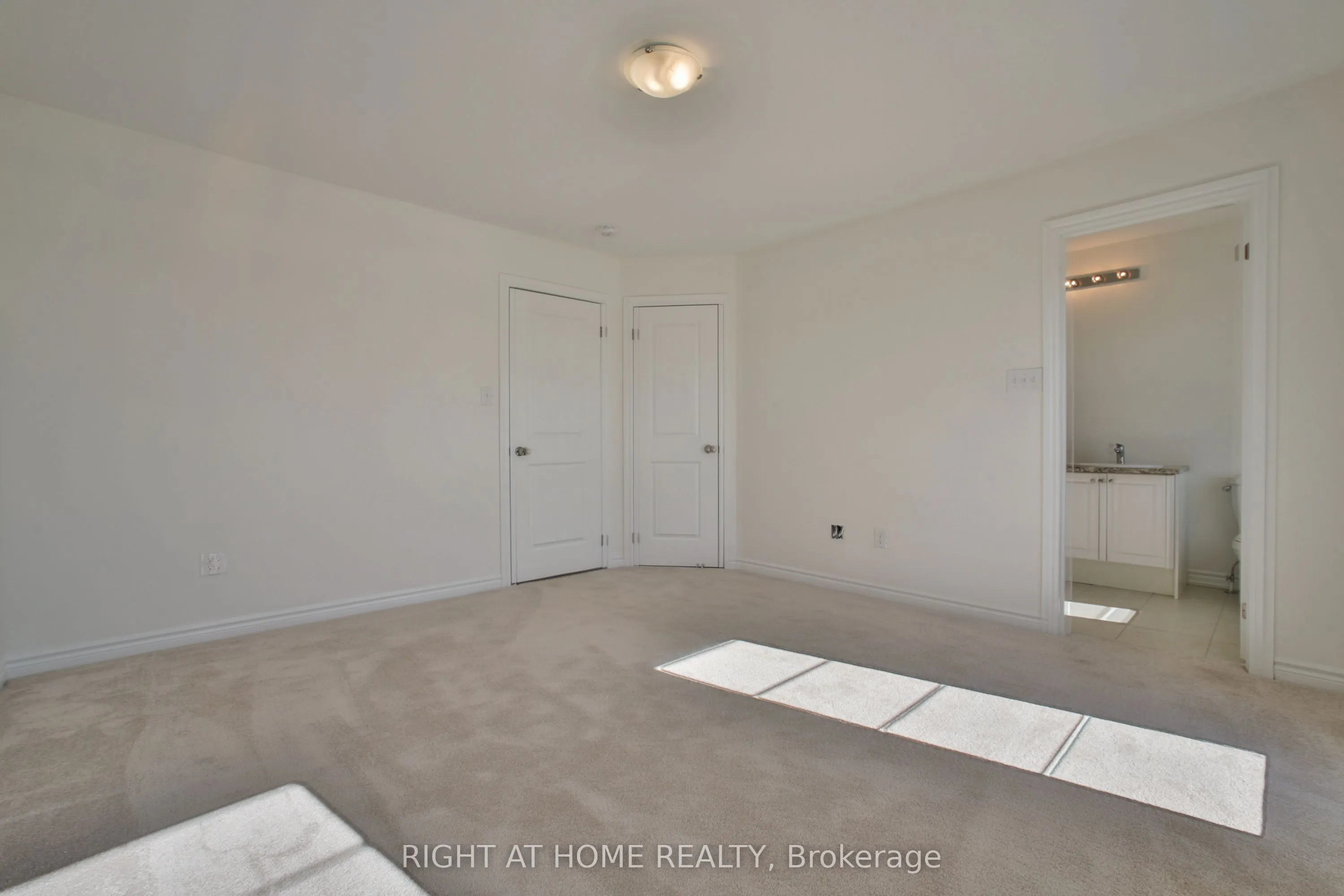 24 POMARINE Way, #UPPER