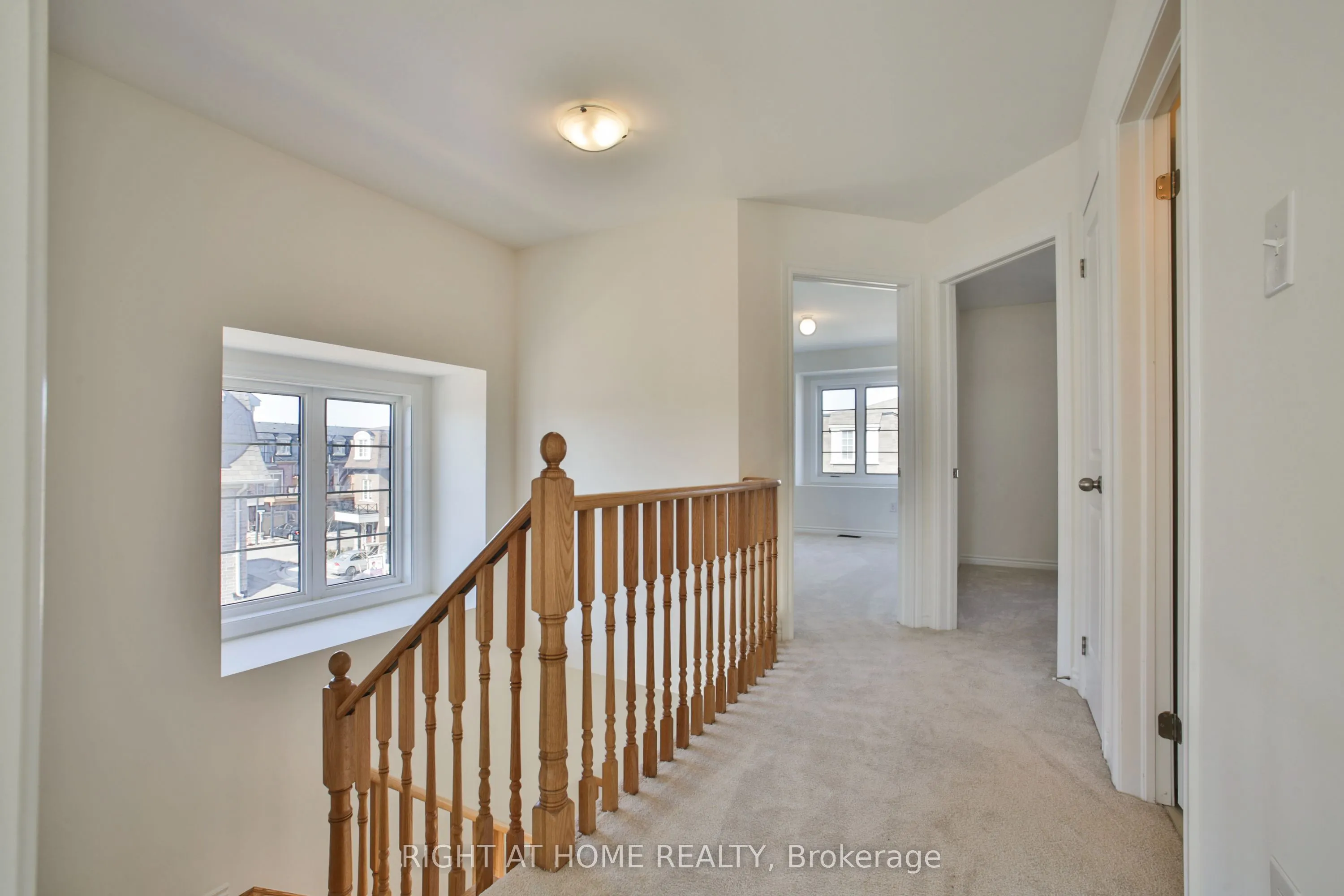 24 POMARINE Way, #UPPER