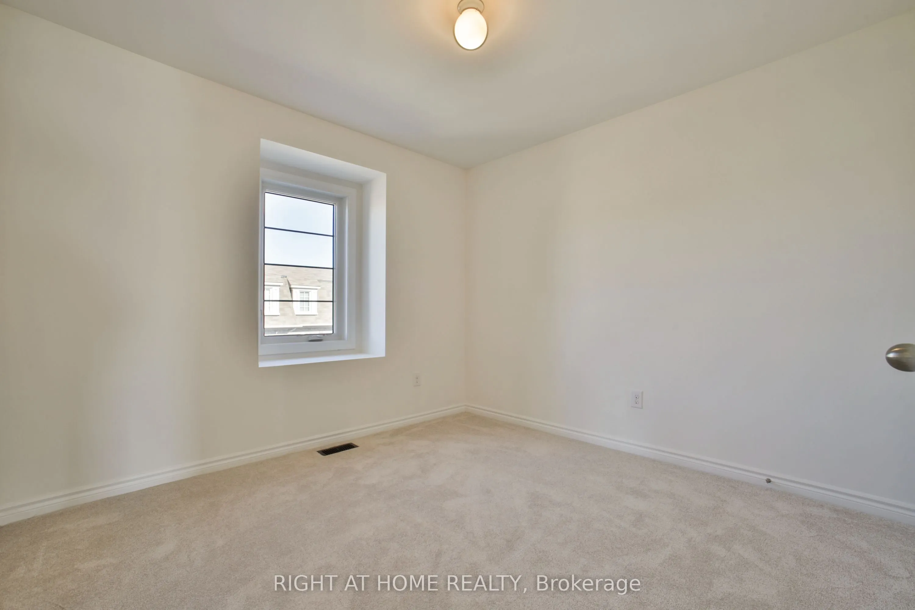 24 POMARINE Way, #UPPER