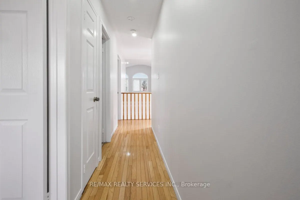 33 Valonia Drive