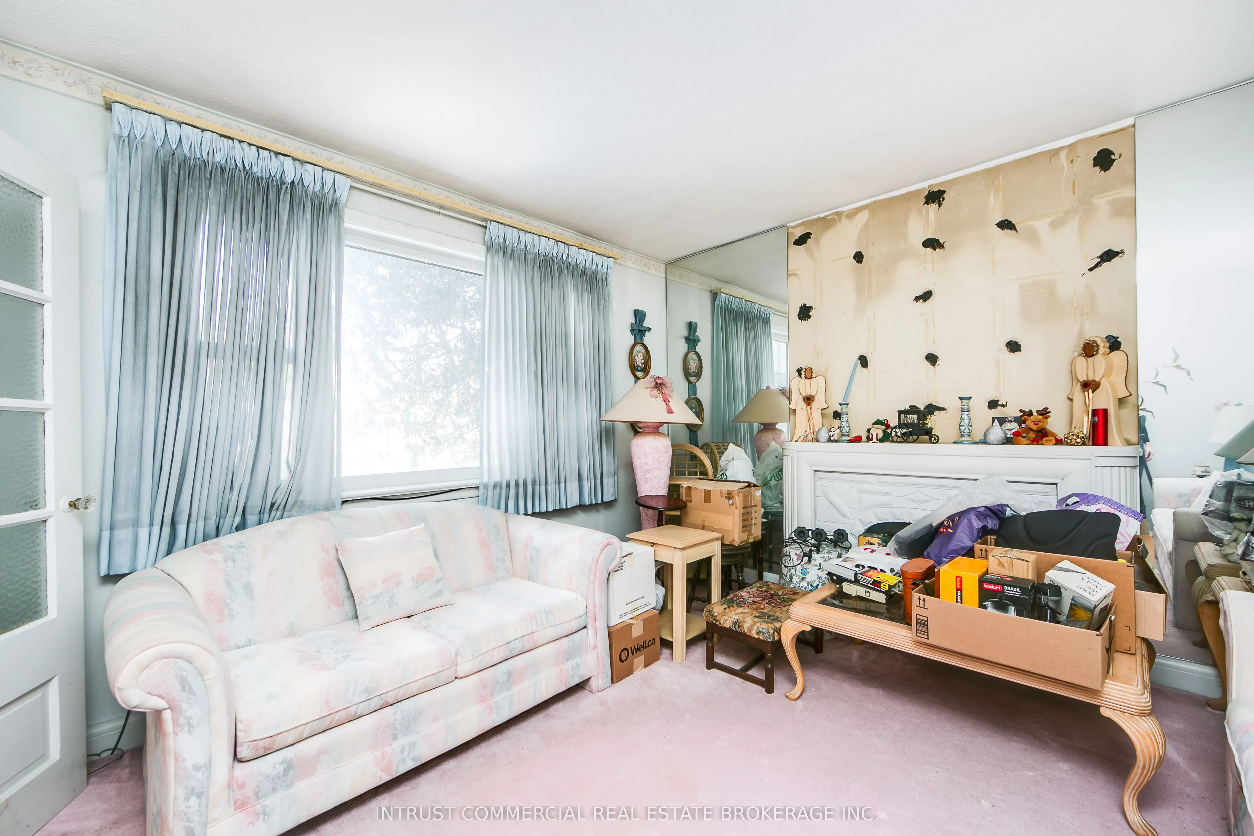 13 Dunraven Drive