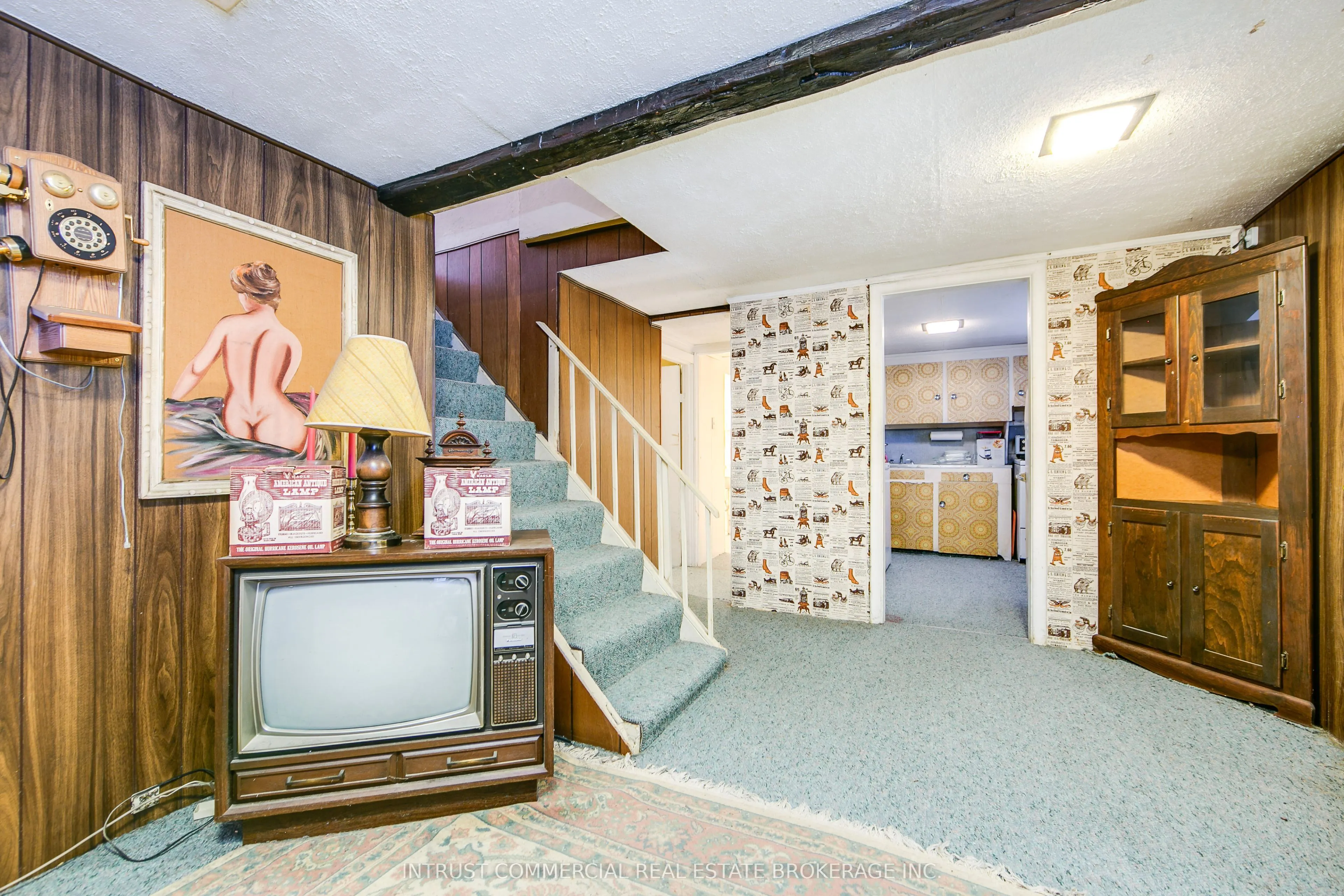 13 Dunraven Drive