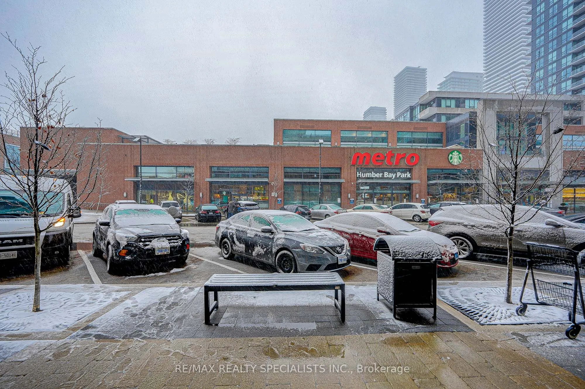 2220 Lakeshore Boulevard W, #601