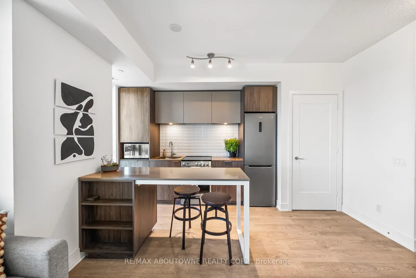 70 Annie Craig Drive, #5103