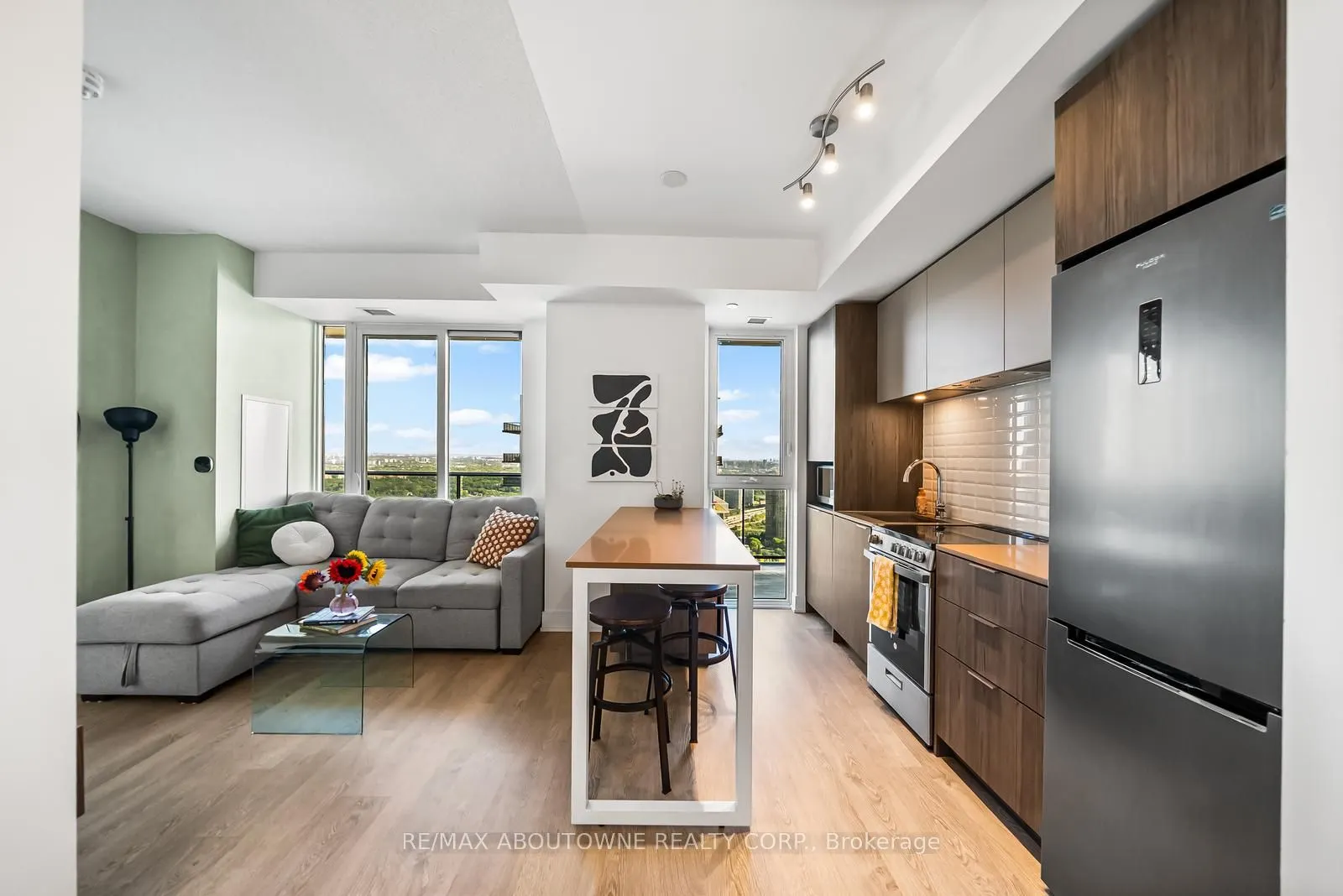 70 Annie Craig Drive, #5103