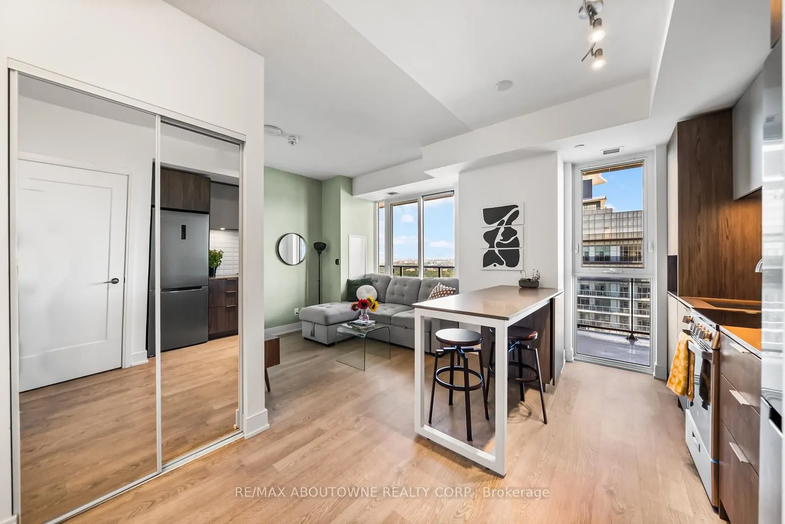 70 Annie Craig Drive, #5103
