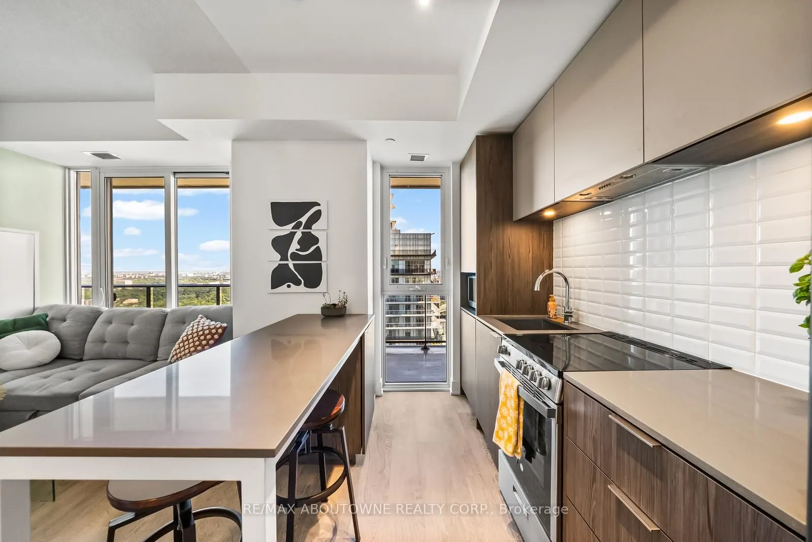 70 Annie Craig Drive, #5103