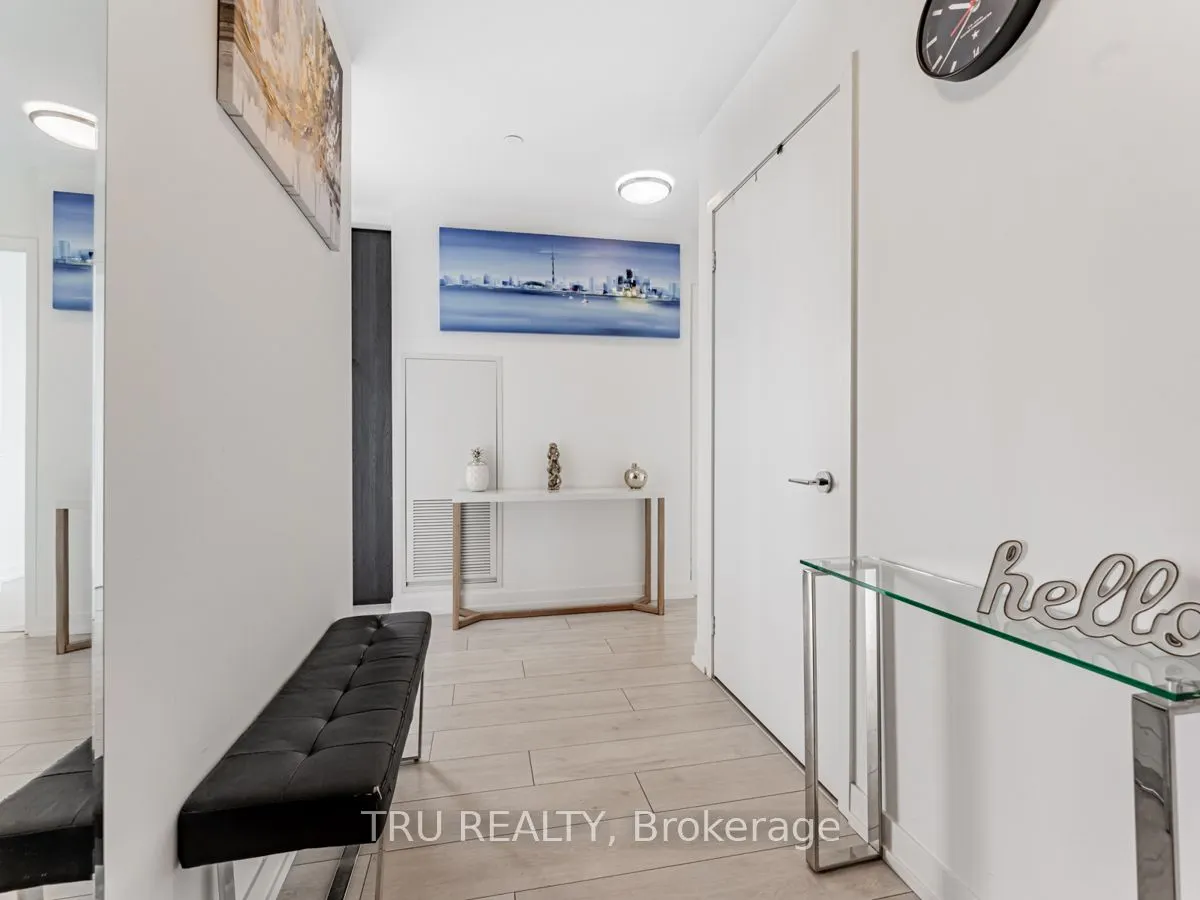 270 Dufferin Street, #LPH12