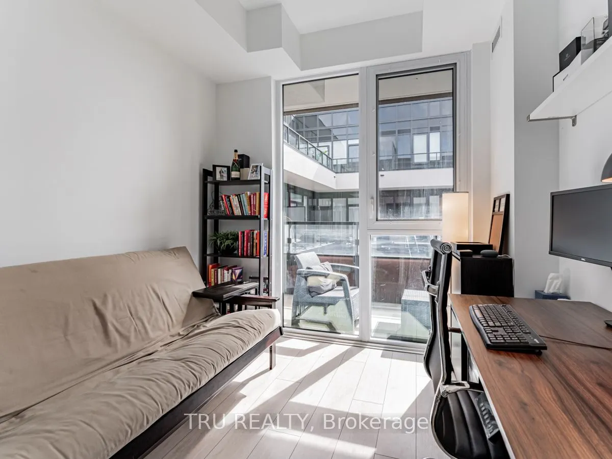 270 Dufferin Street, #LPH12